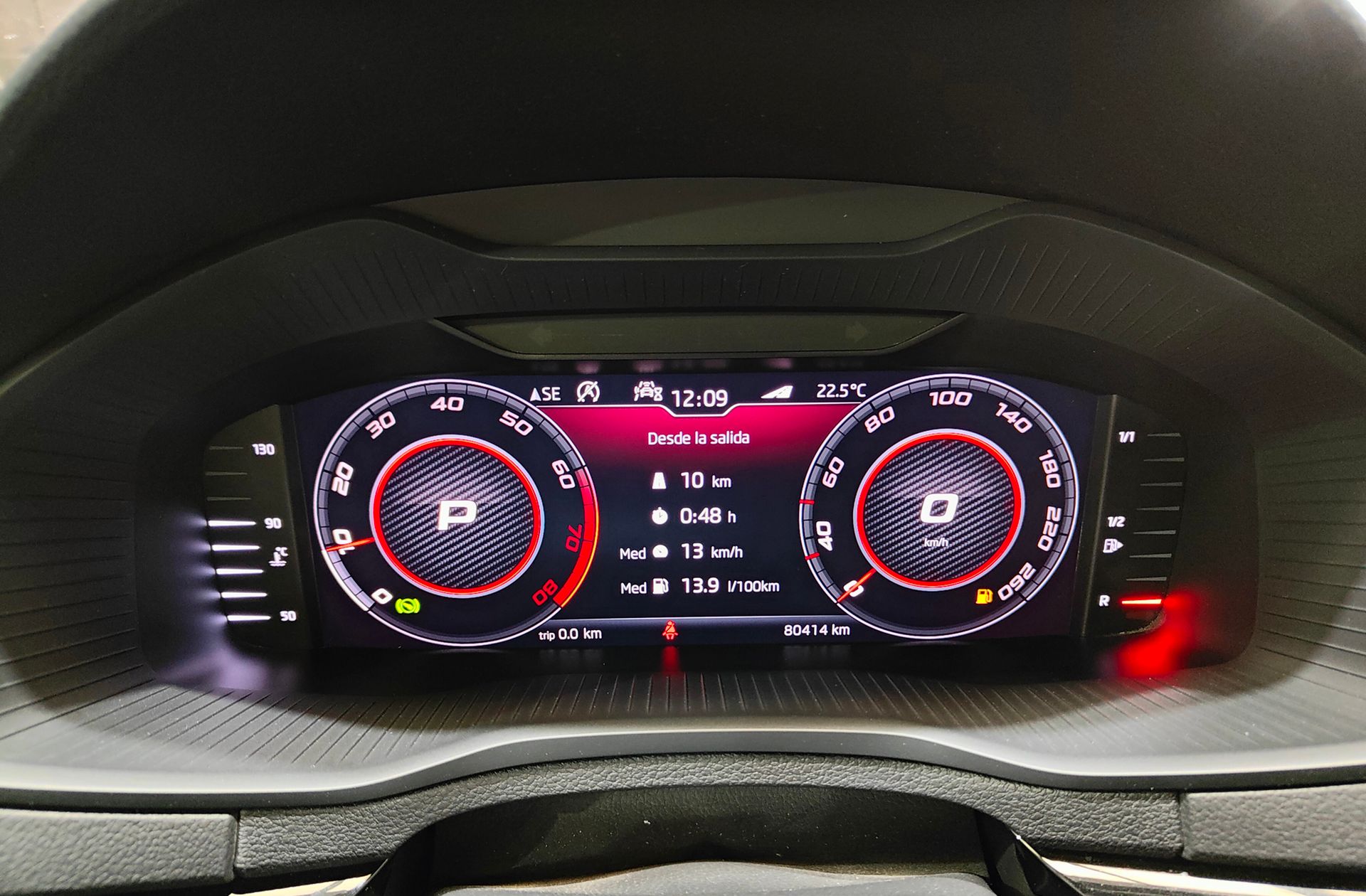 Škoda Karoq 1.5 TSI ACT Sportline DSG - foto 26