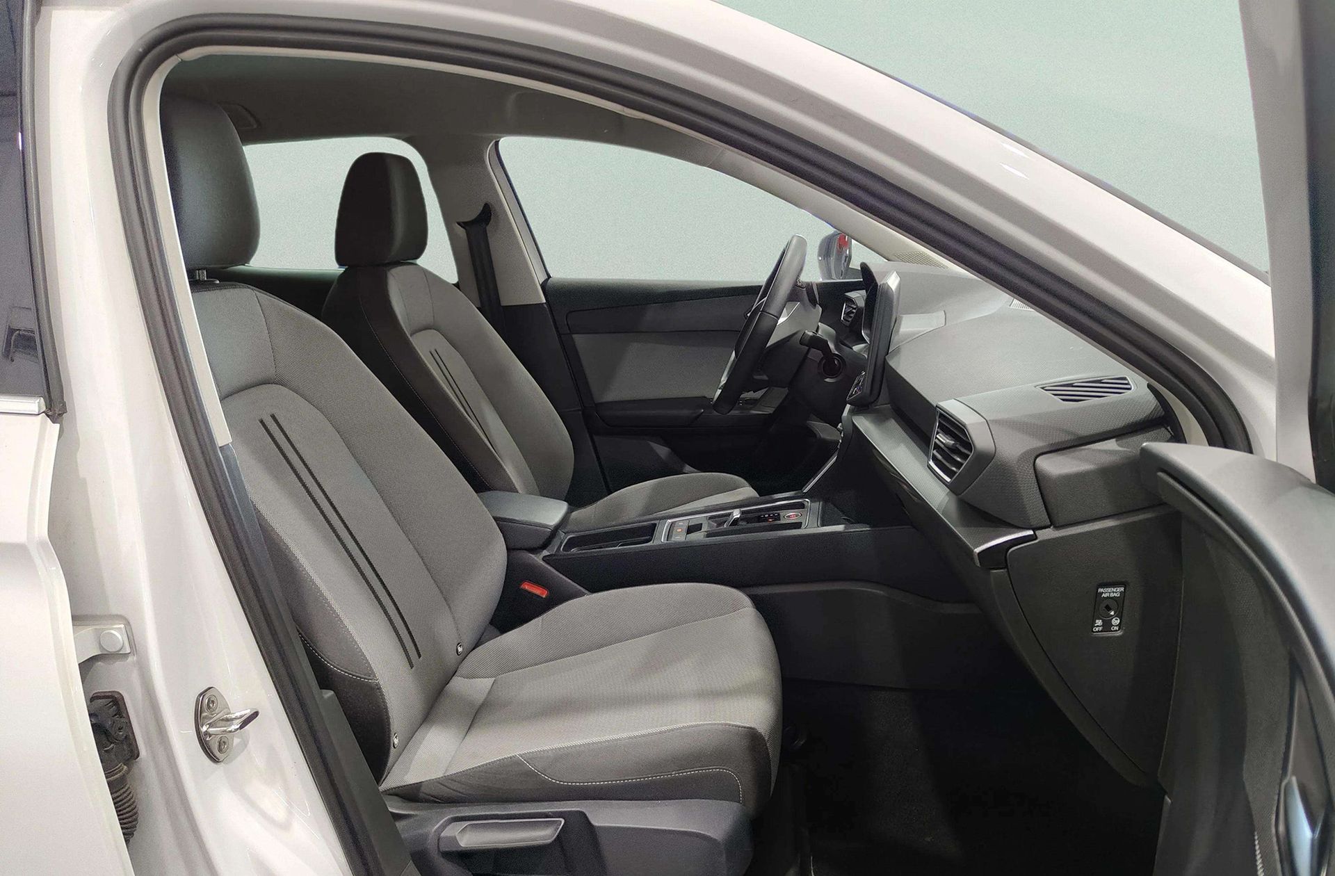 SEAT León 1.5 eTSI Style XL DSG - foto 16