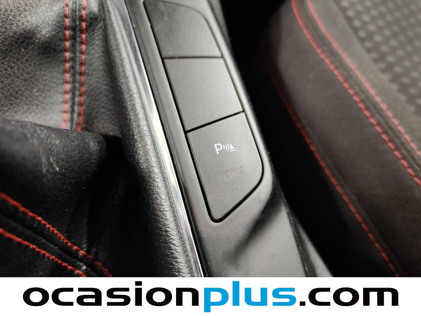 Acabados Ford Kuga Ford Kuga 1.5 EcoBoost S&S ST-Line 4x2 (150 CV)