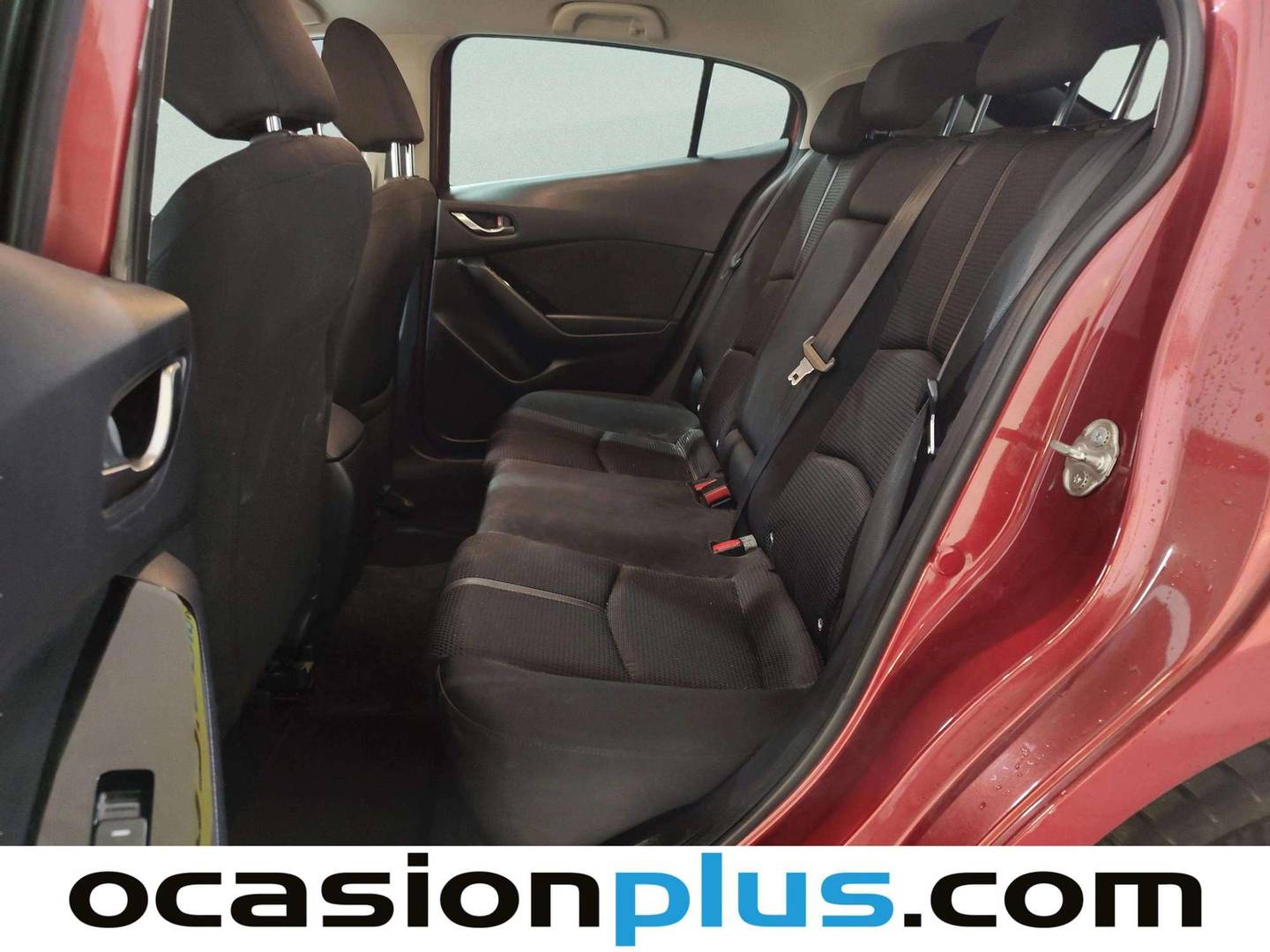 Foto asientos traseros Mazda Mazda3 Mazda Mazda 3 2.0 GE Black Tech Edition MT (120 CV)