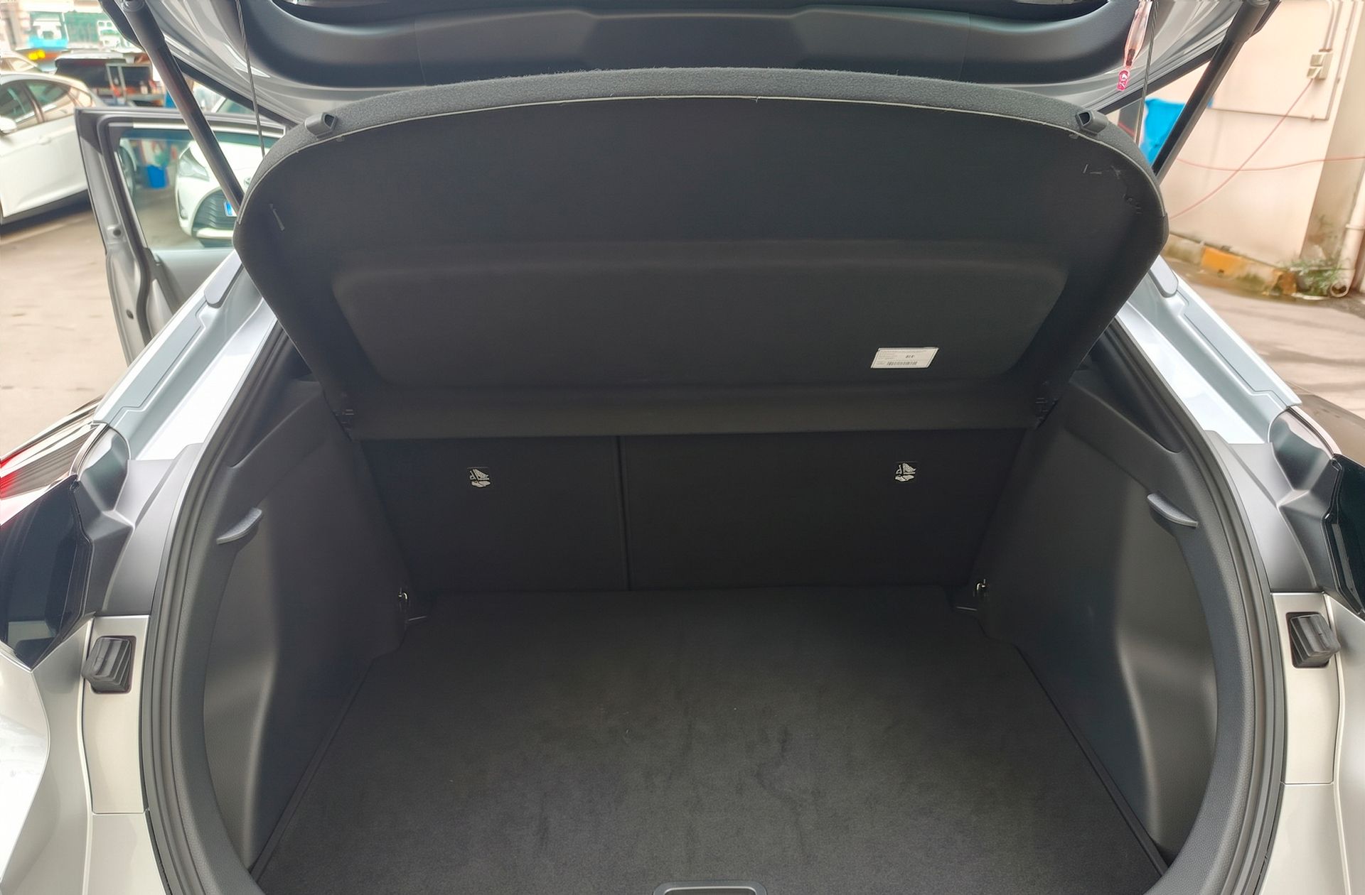Toyota C-HR 140H Advance - foto 15