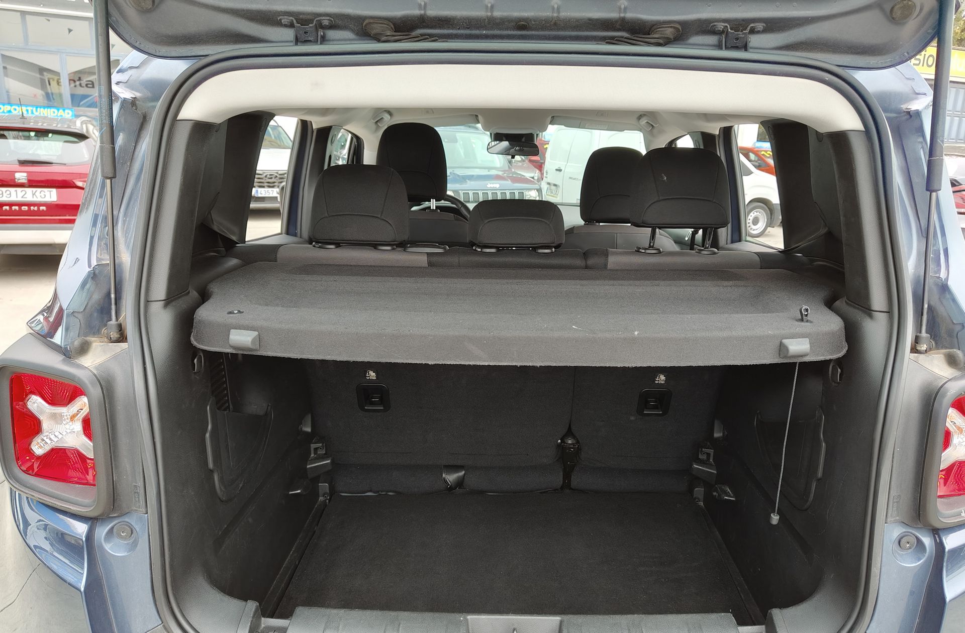 Jeep Renegade 1.5 Limited ATX - foto 13