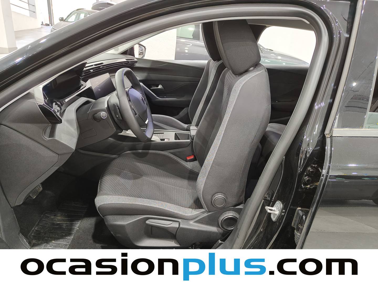 Foto Peugeot 308 Peugeot 308 PureTech 130 S&S Active Pack EAT8 (130 CV)