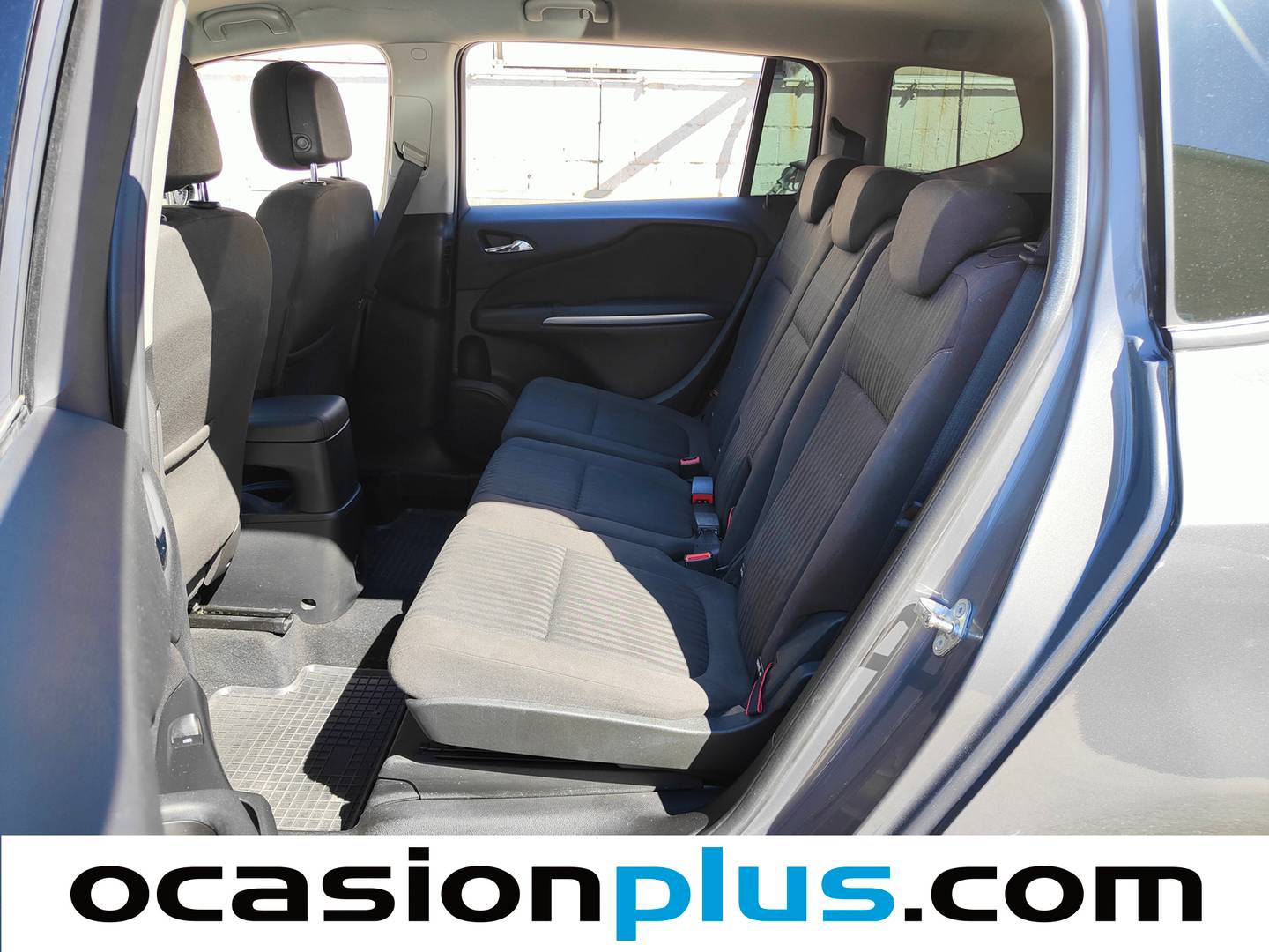 Foto asientos traseros Opel Zafira Tourer Opel Zafira Tourer 1.6 CDTi S&S Selective (136 CV) 7 Plazas