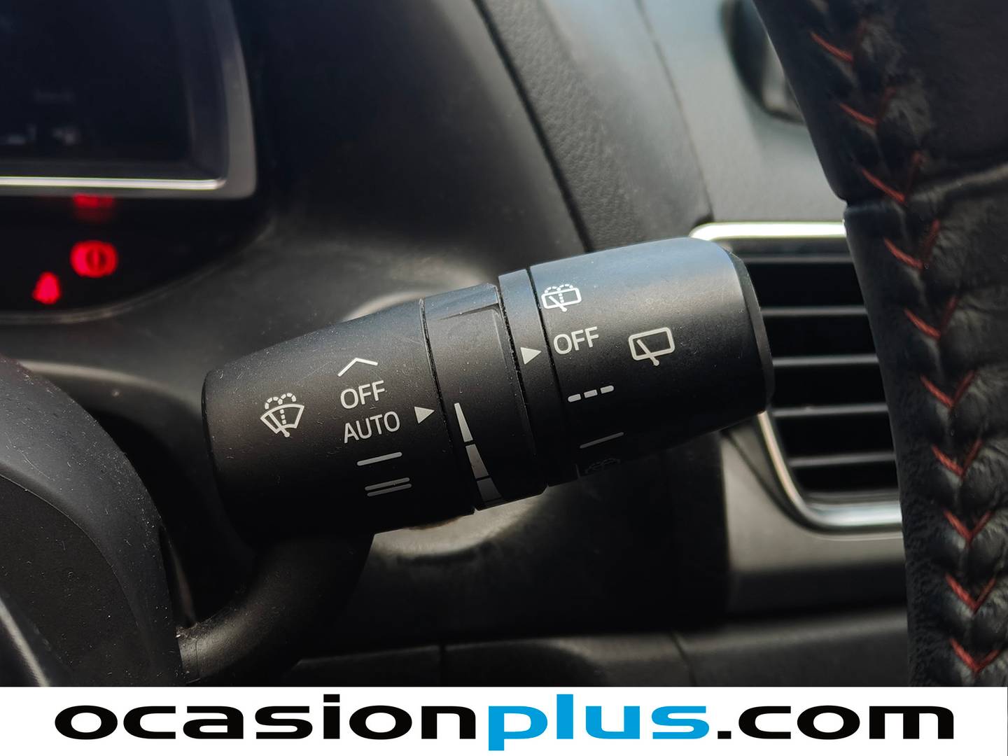 Mazda Mazda3 Mazda Mazda 3 2.2 DE MT Luxury (150 CV) seminuevo