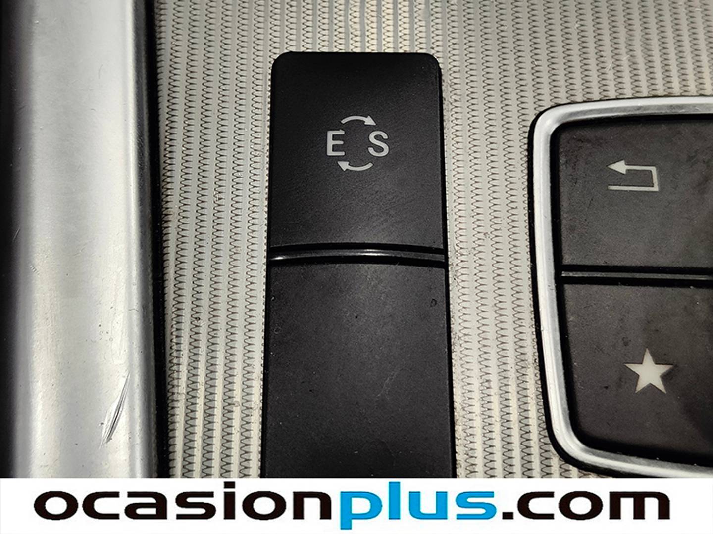 Foto Mercedes Clase E Mercedes-Benz Clase E E 300 BlueTEC HYBRID Avantgarde (231 CV)