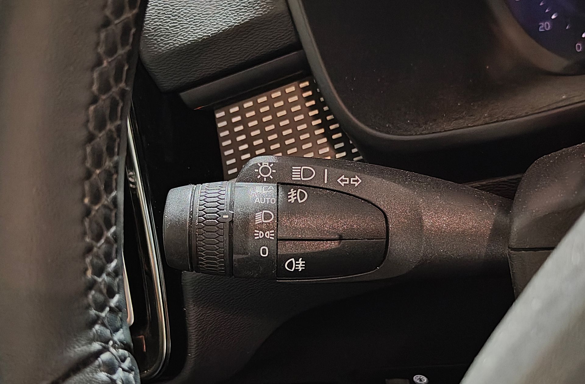 Volvo XC40 Recharge Ultimate - foto 29