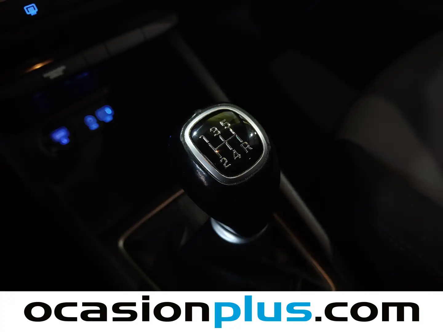 Foto Hyundai i20 Hyundai i20 1.2 MPI Essence LE (75 CV)