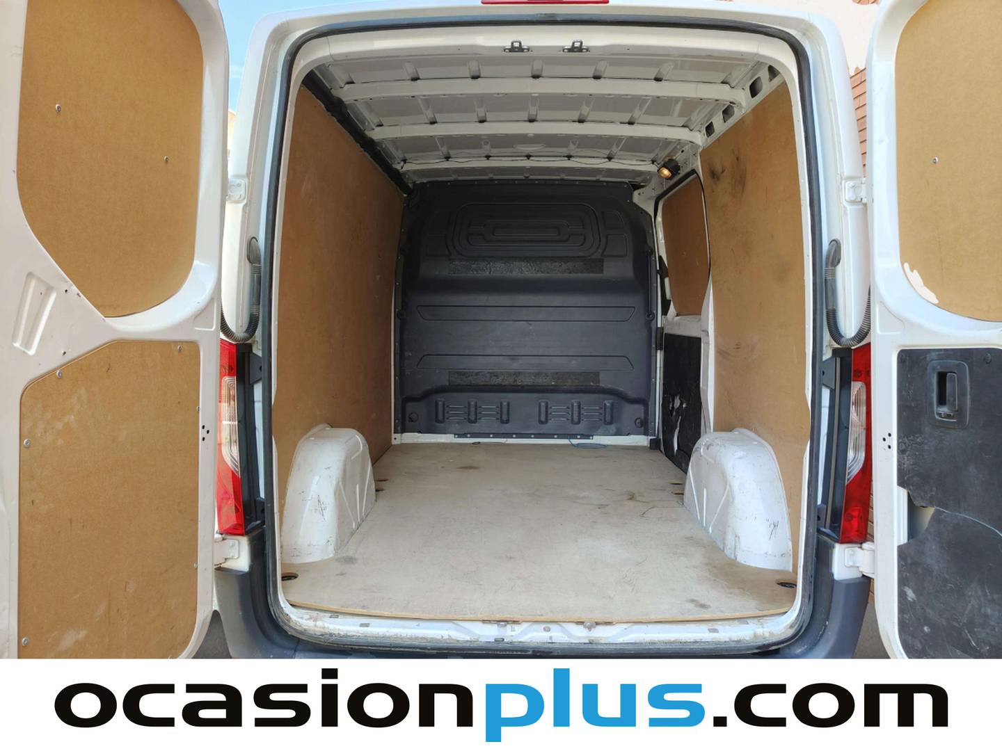 Foto asientos traseros Mercedes Sprinter Mercedes Sprinter Furgon 311 CDI Corto 3.5T (114 CV)