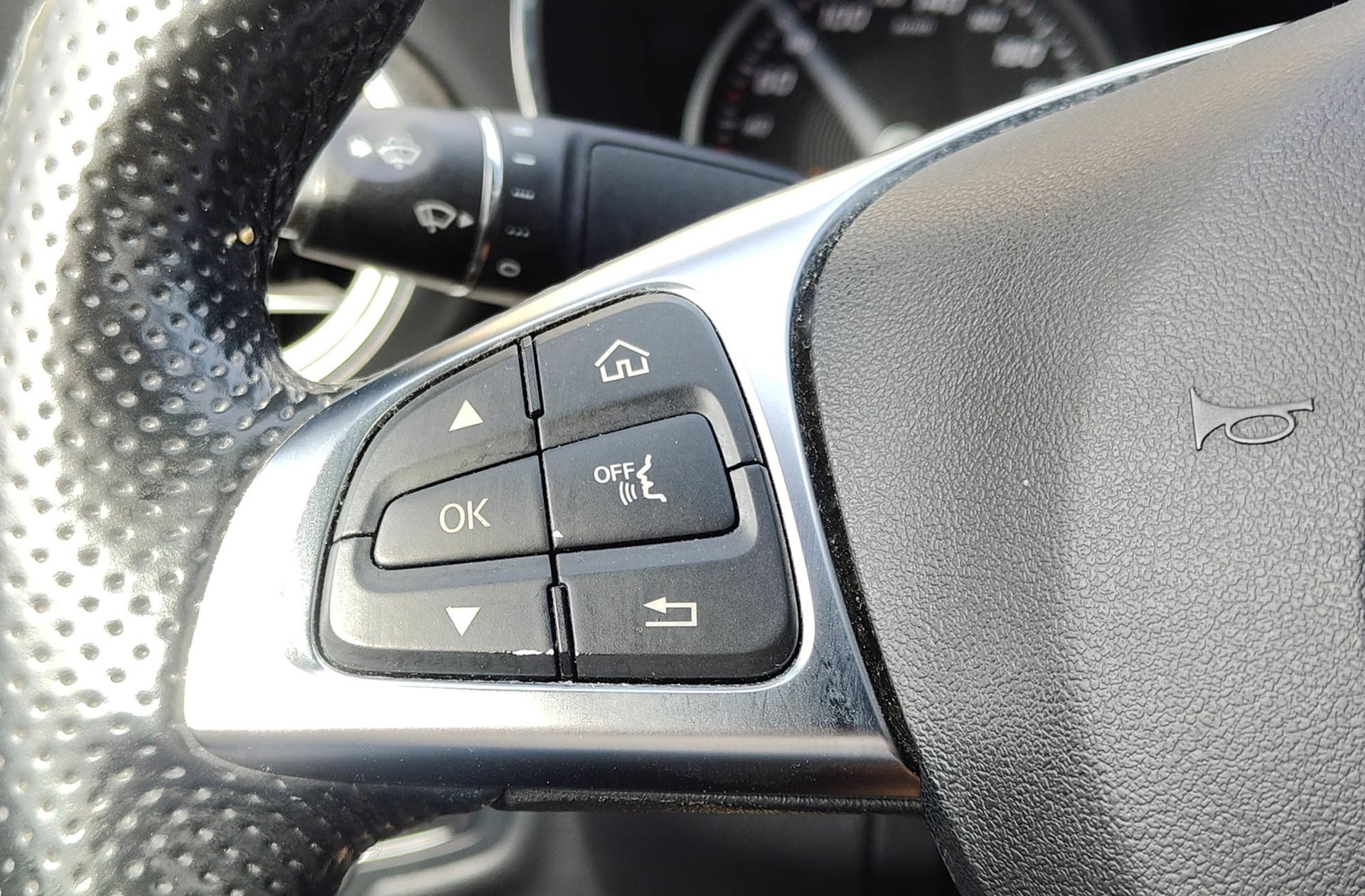 Mercedes-Benz Clase C C 220 BlueTEC AMG Line - foto 35
