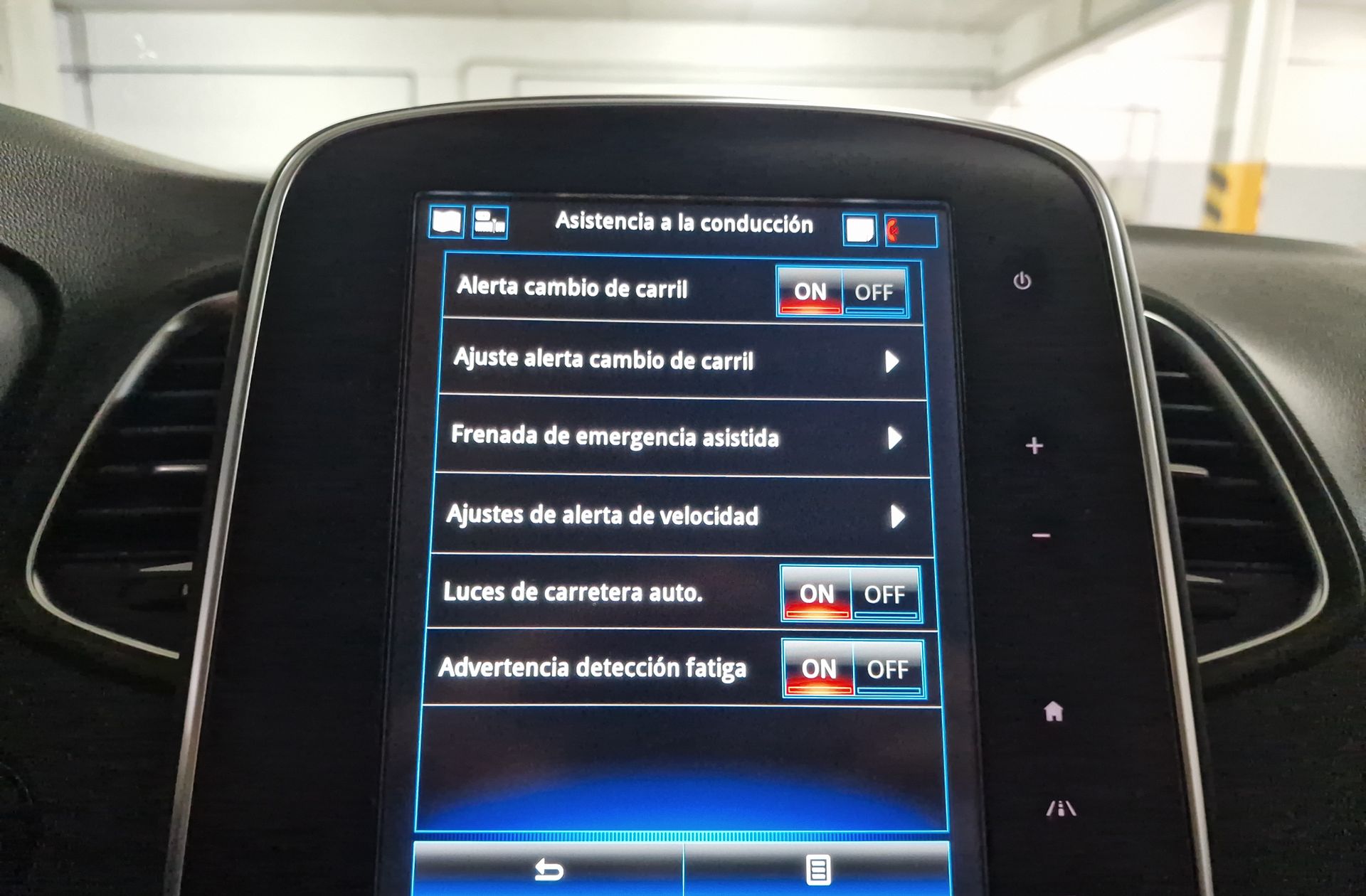 Renault Grand Scénic Zen TCe GPF 7 plazas - foto 14