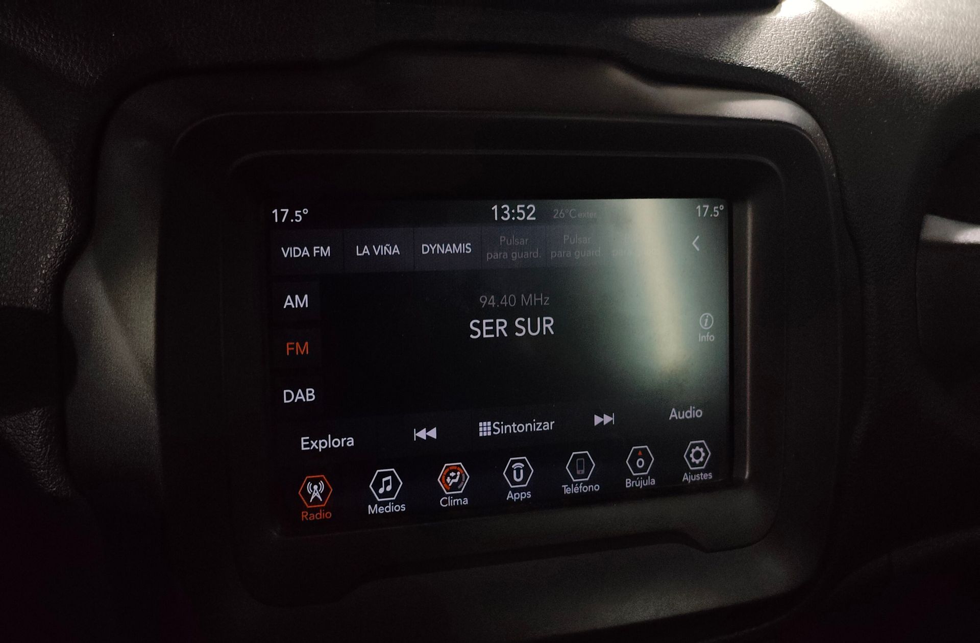 Jeep Renegade 1.4 MultiAir Limited 4x2 - foto 35