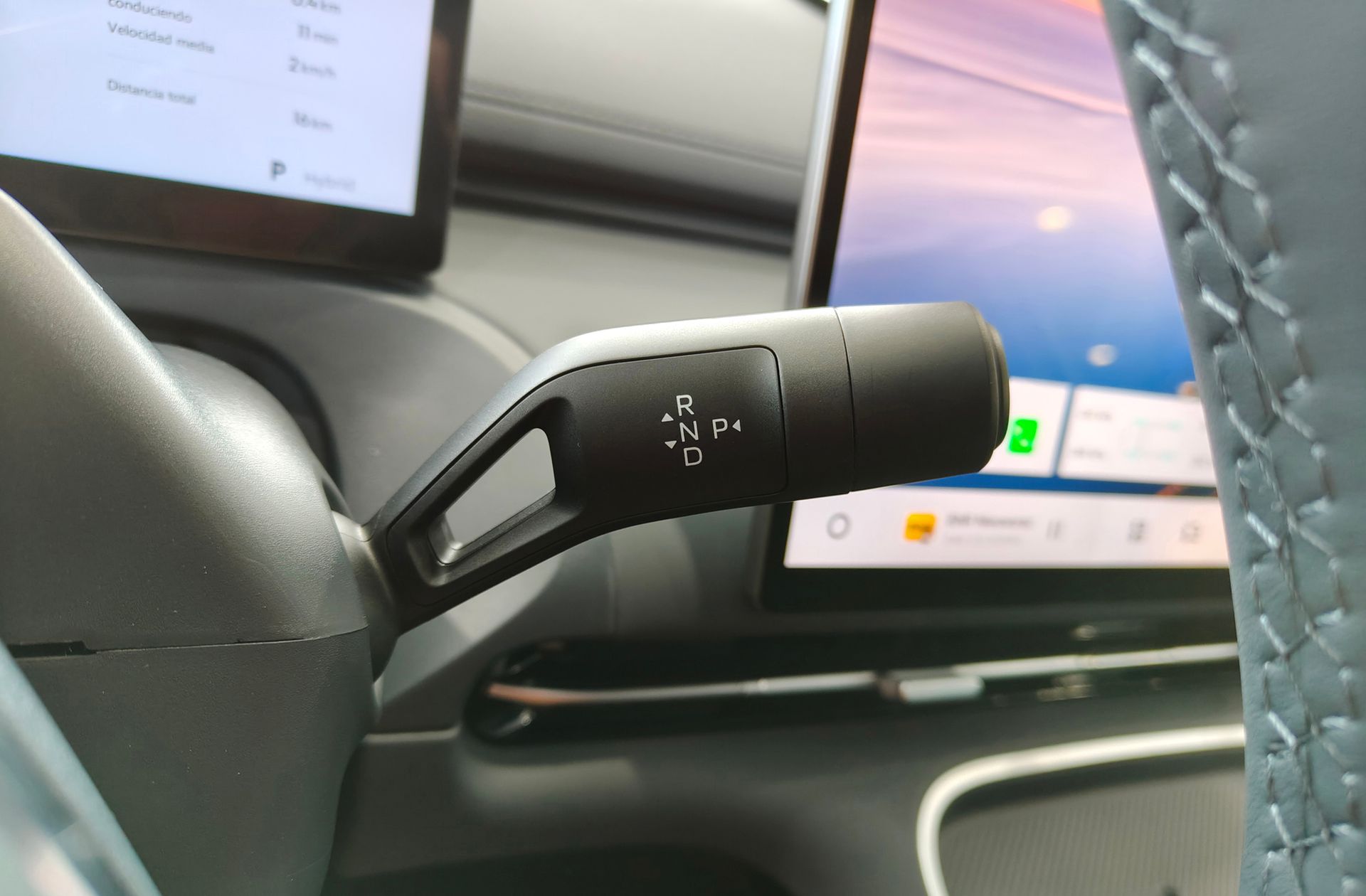 Geely Starray EM-i 1.5 PHEV Pro - foto 5