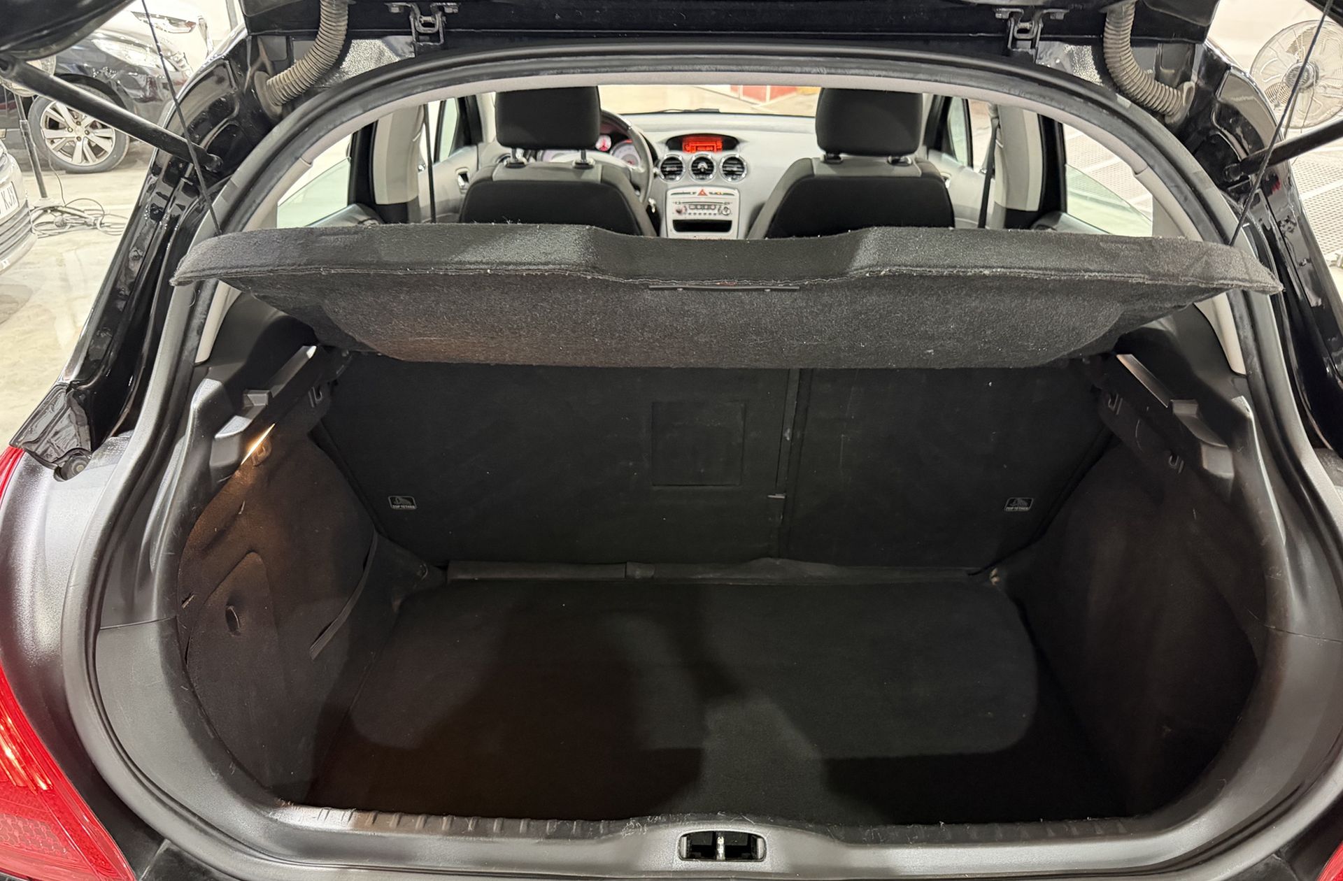 Peugeot 308 1.6 HDi FAP Premium - foto 14