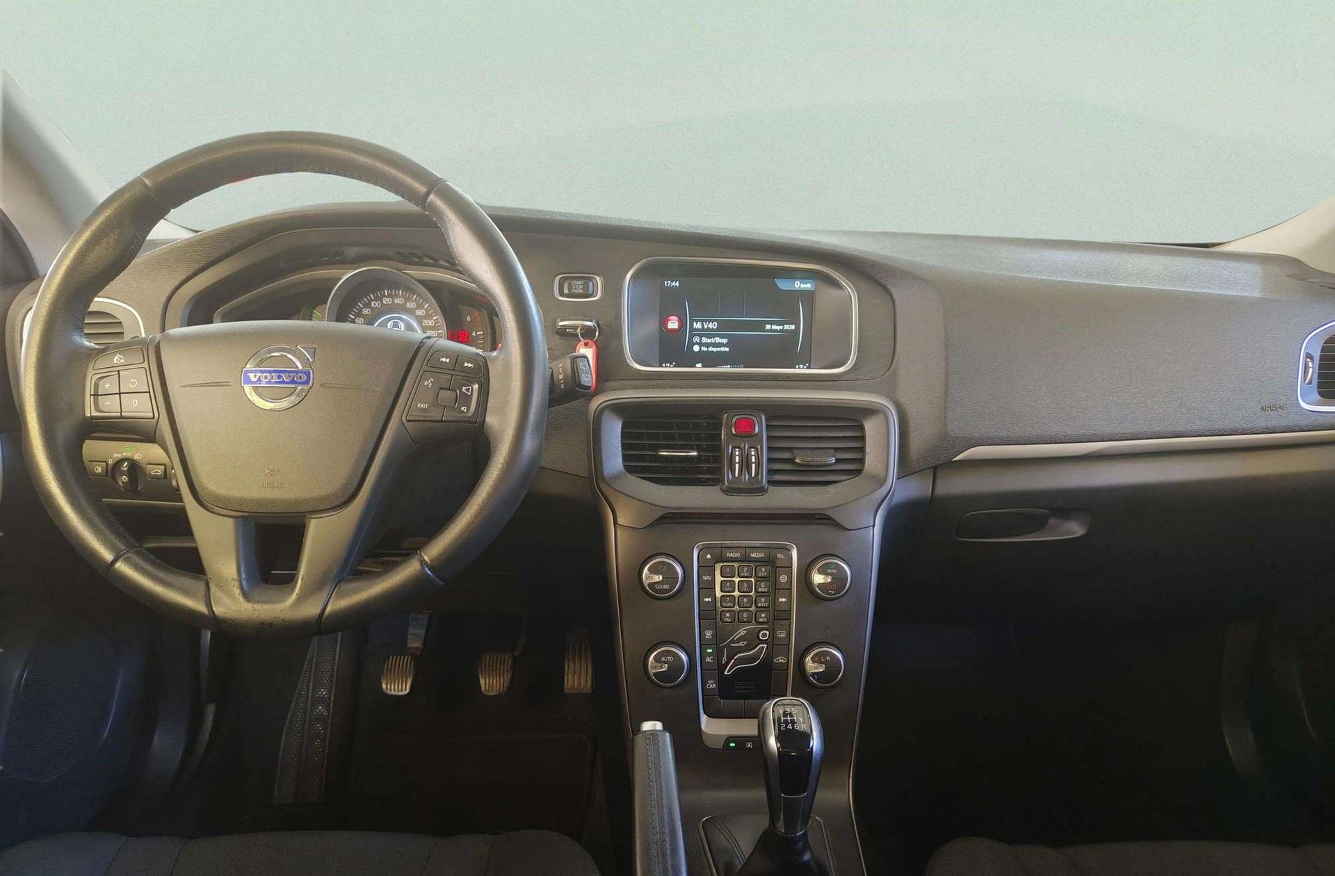 Volvo V40 D2 Kinetic - foto 6