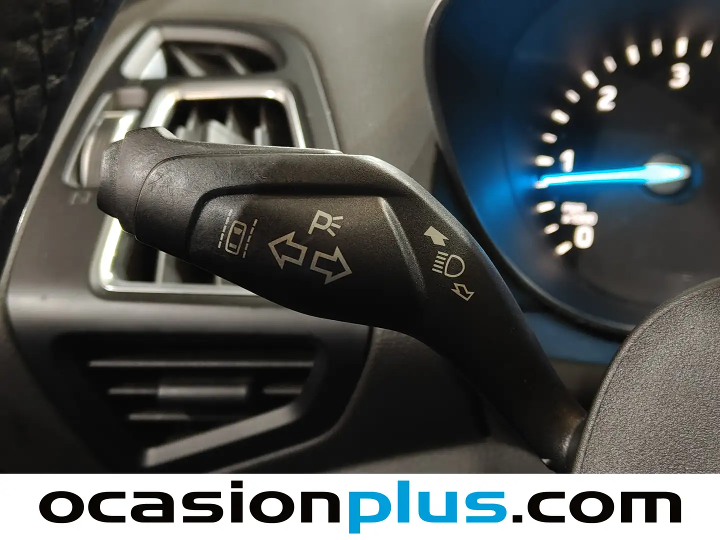 Foto Ford Kuga Ford Kuga 2.0 TDCI S&S Titanium 4x2 (120 CV)