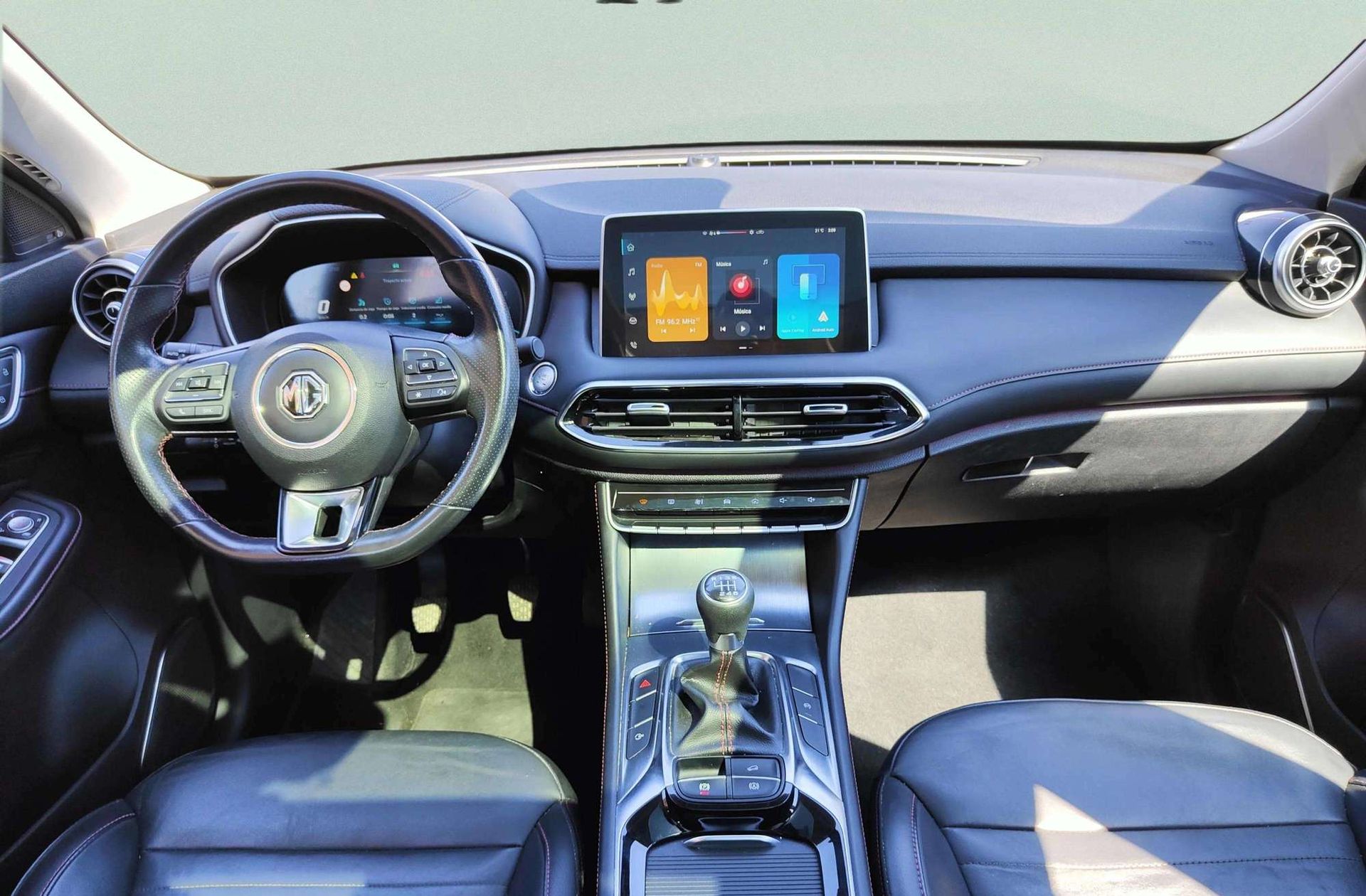 MG HS 1.5 Turbo GDI Luxury - foto 7