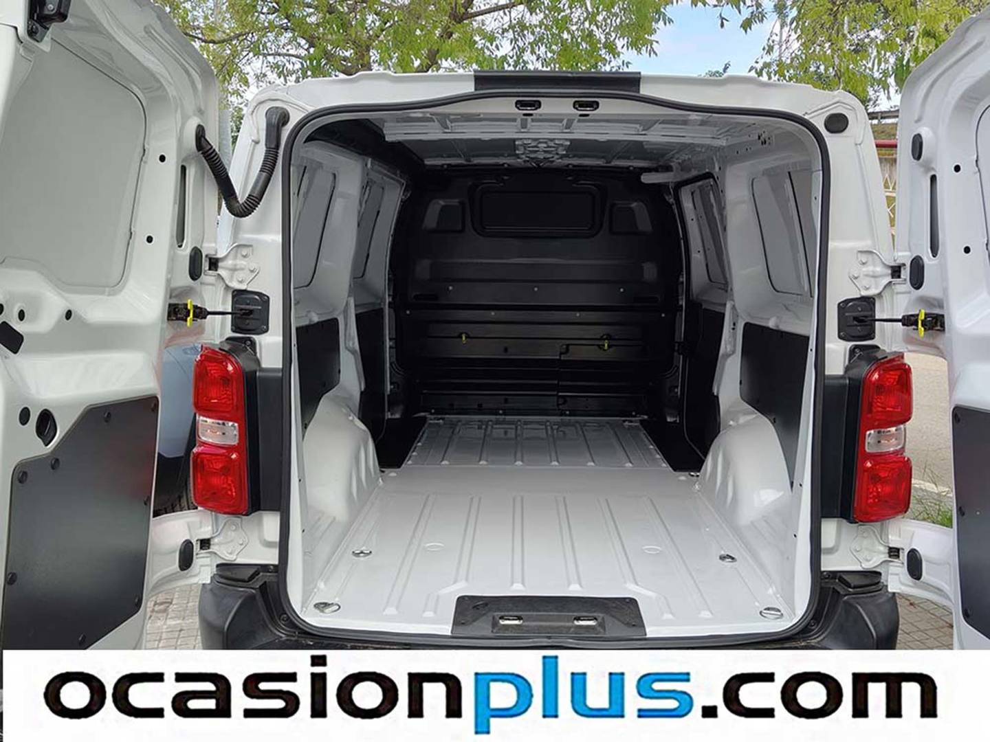 Foto asientos traseros Opel Vivaro Opel Vivaro Furgon 1.5 Diésel L Incrementada Select (102 CV)