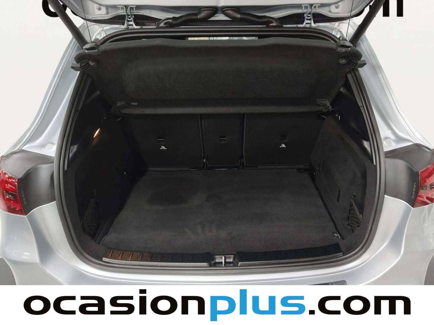 Fotos maletero Mercedes GLA Mercedes-Benz GLA 250 e   Pack AMG (218 CV)