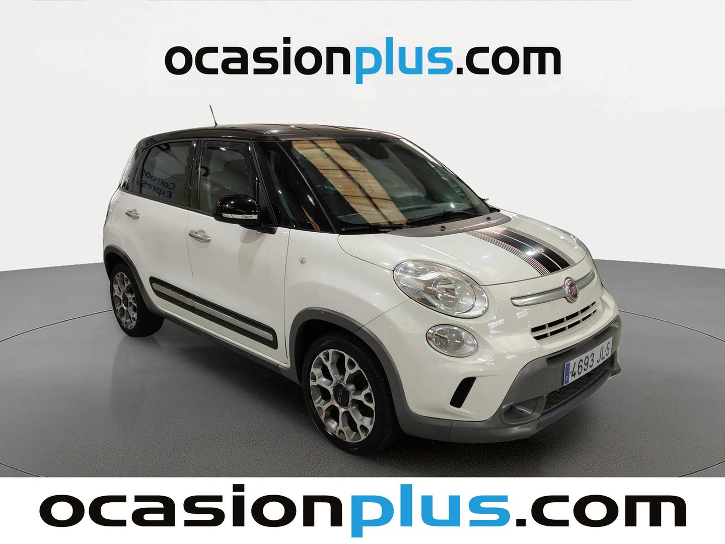 Foto delantera Fiat 500L Fiat 500L 1.6 16v Multijet II S&S Trekking (120 CV) derecha