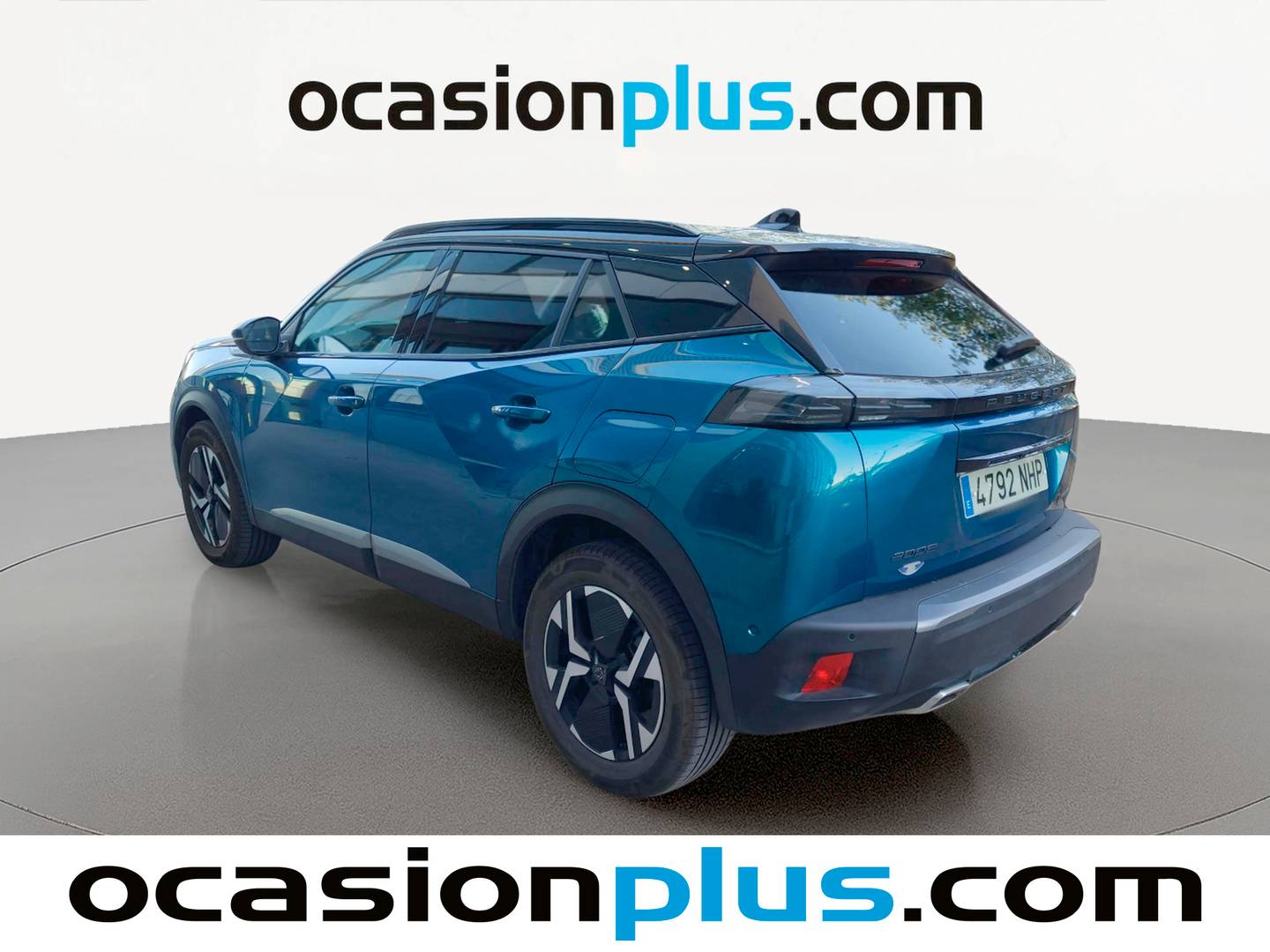 Foto trasera Peugeot 2008 Peugeot 2008 GT Hybrid eDCS6 (145 CV) izquierda
