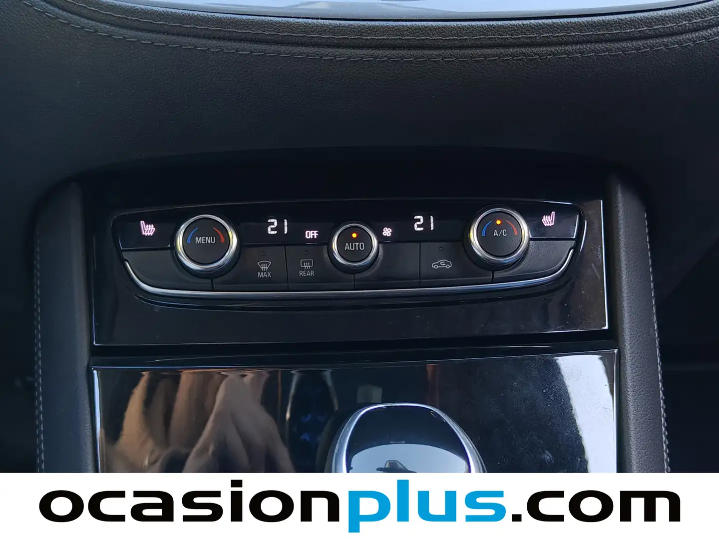 Foto Opel Grandland X Opel Grandland X 1.5 CDTi Ultimate Auto (130 CV)