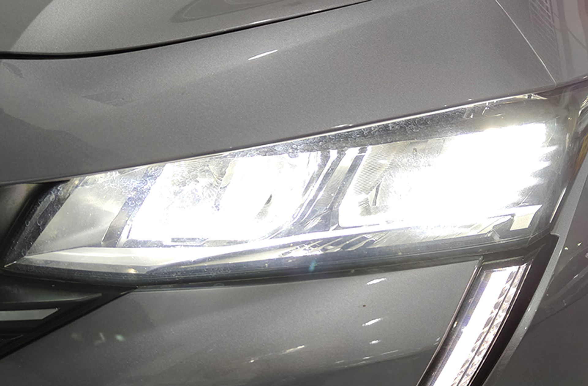 Peugeot 308 BlueHDi 130 Allure - foto 14
