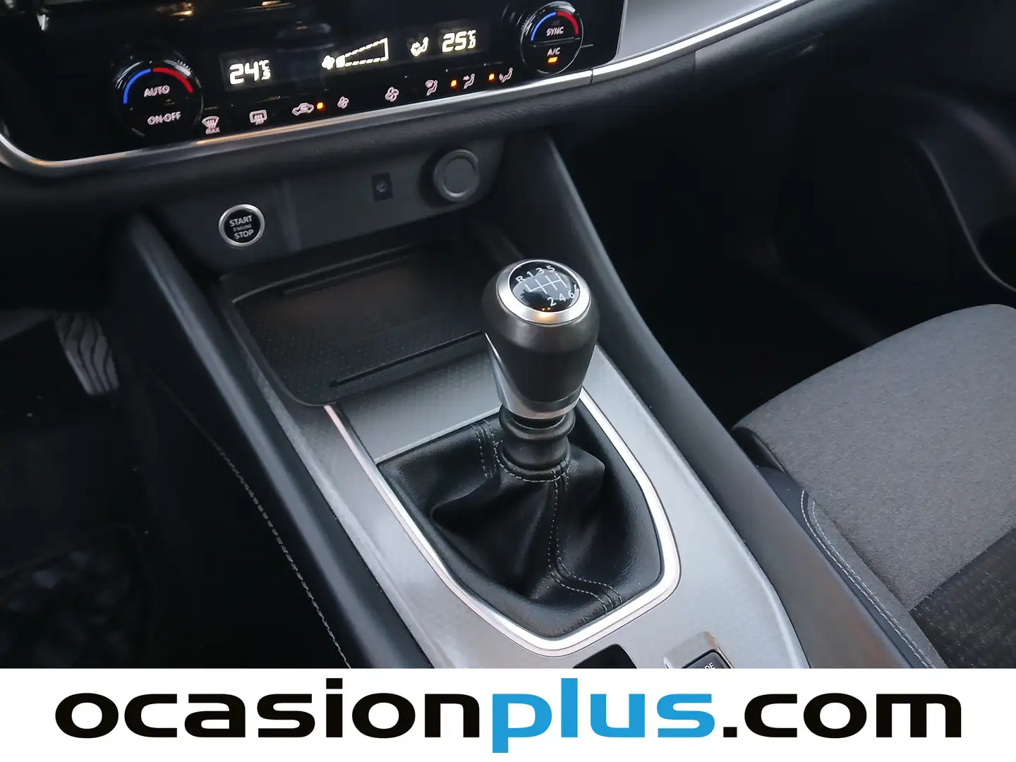 Foto Nissan QASHQAI Nissan Qashqai DIG-T 140 N-Connecta (140 CV)