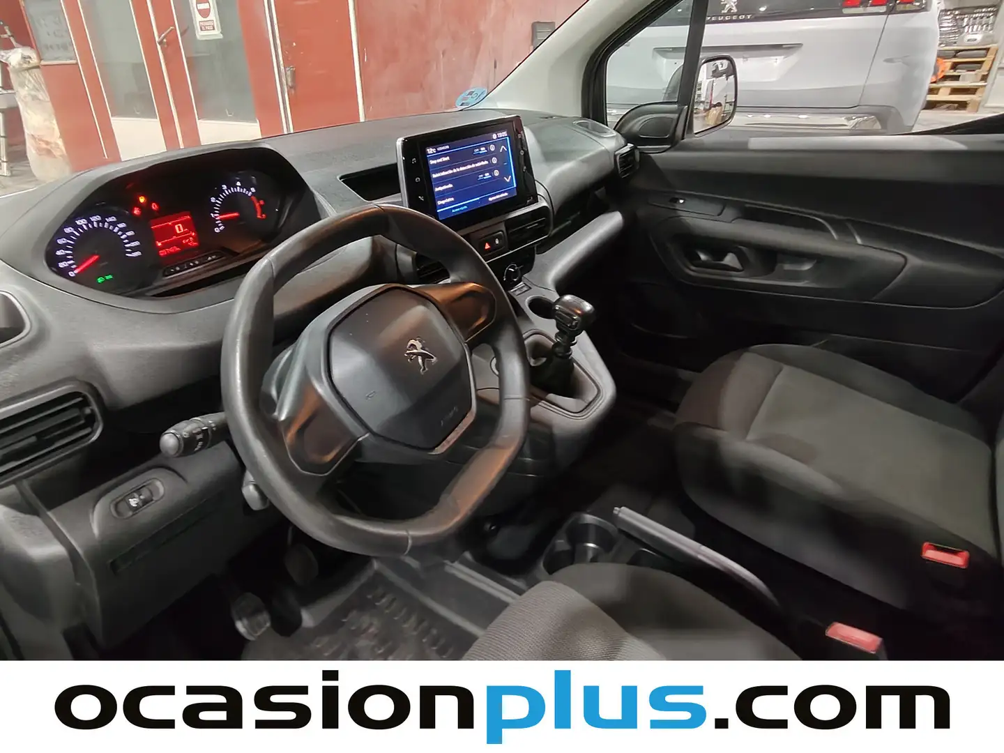 Foto Peugeot Partner Peugeot Partner BlueHDi 100 S&S Pro Standard 600kg (98 CV)