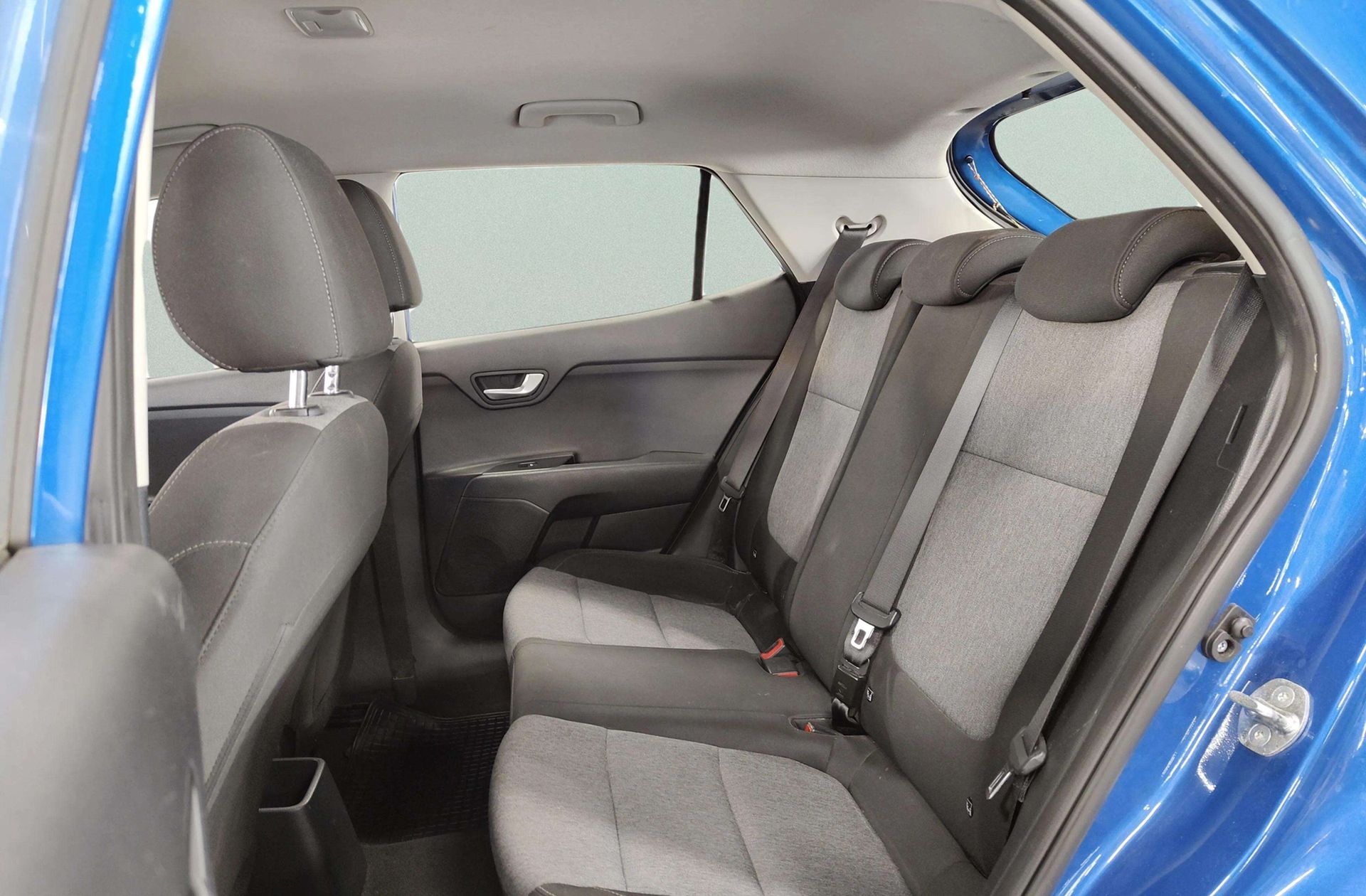 Kia Stonic 1.0 T-GDi Concept - foto 11