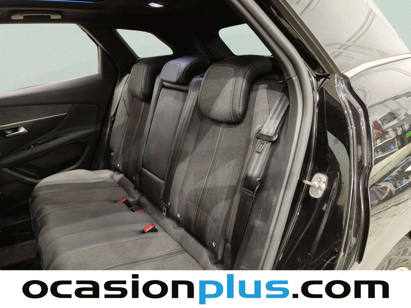 Foto Peugeot 3008 Peugeot 3008 BlueHDI 130 S&S GT Line EAT8 (130 CV)