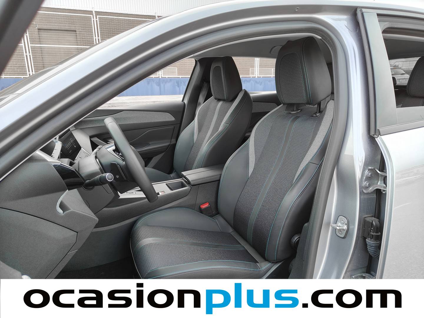 Foto Peugeot 308 Peugeot 308 Allure Hybrid eDCS6 (145 CV)