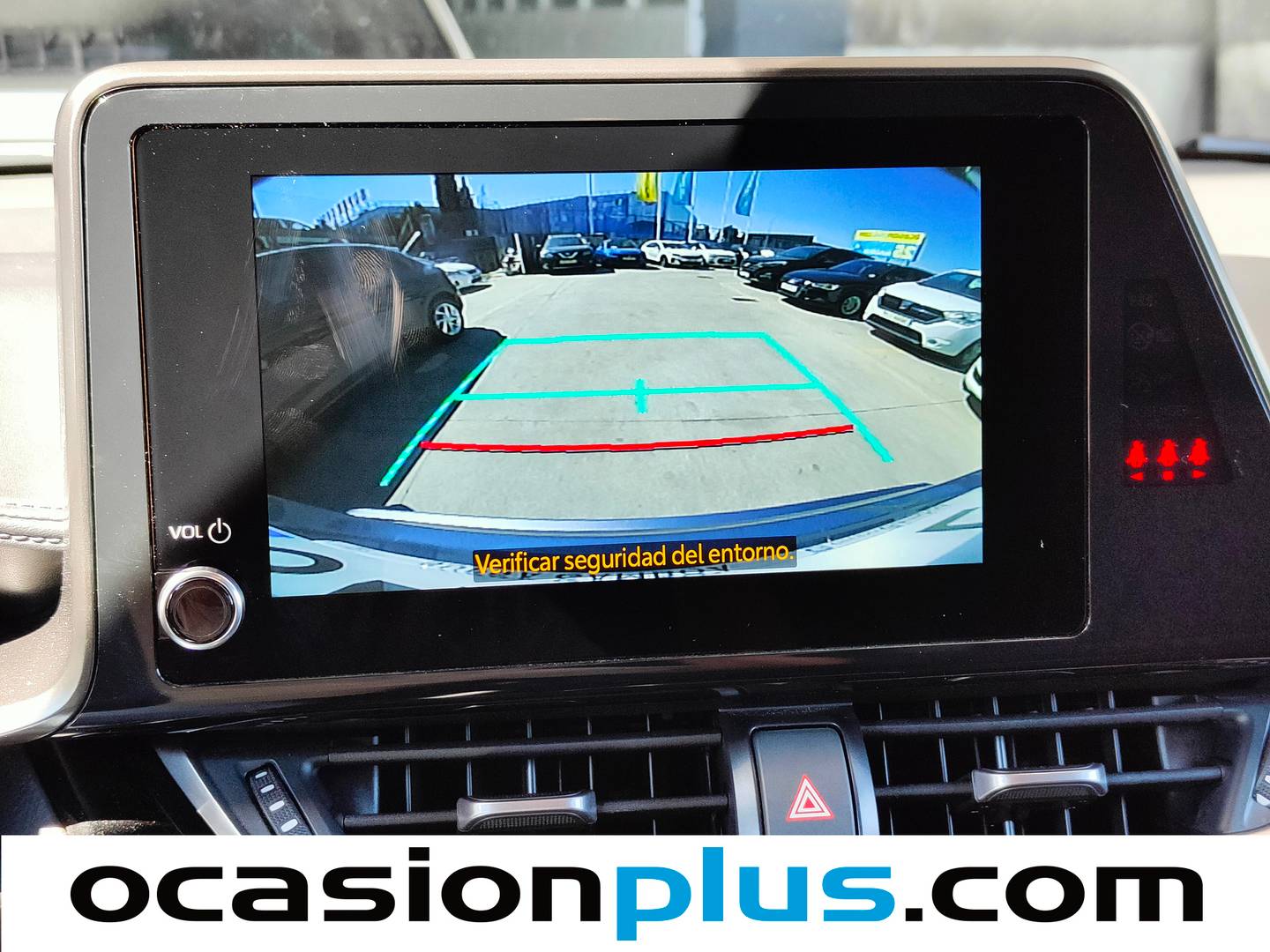 Extras del Toyota C-HR Toyota C-HR 1.8 125H Advance (122 CV)