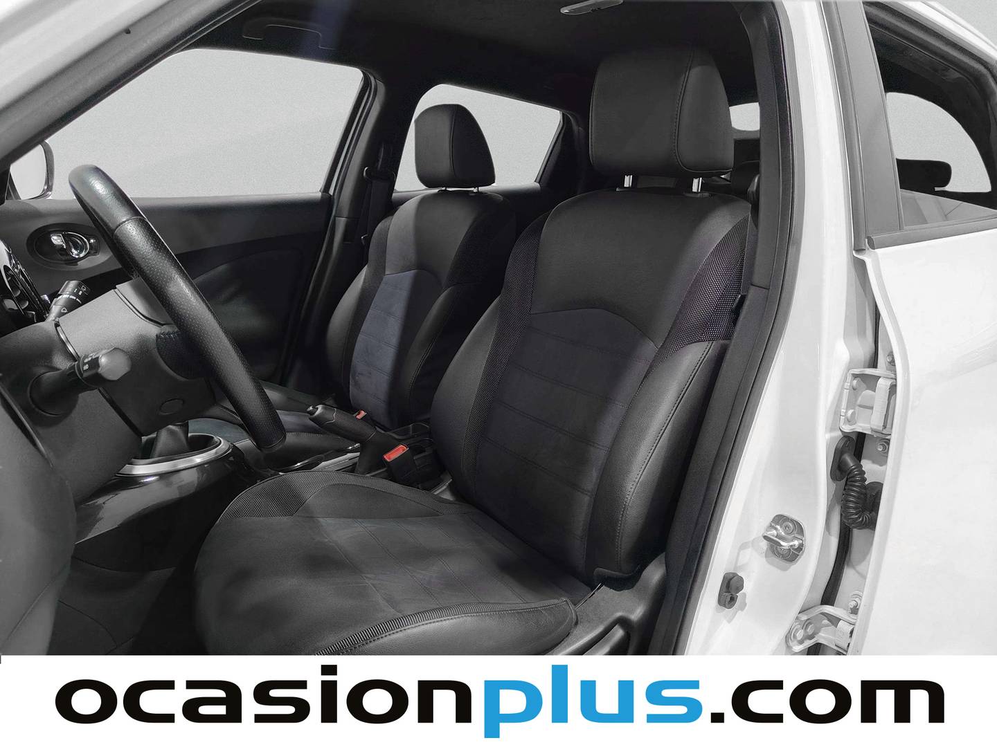 Foto asientos delanteros Nissan JUKE Nissan Juke 1.2 DIG-T N-Connecta 4x2 (115 CV)