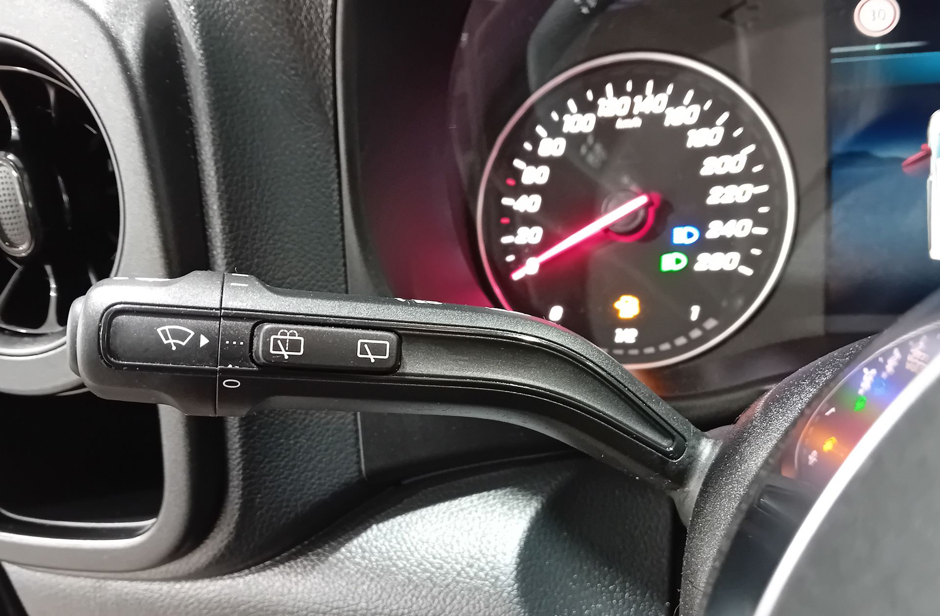 Mercedes-Benz Vito 114 CDI Tourer Pro Larga 9 plazas - foto 25