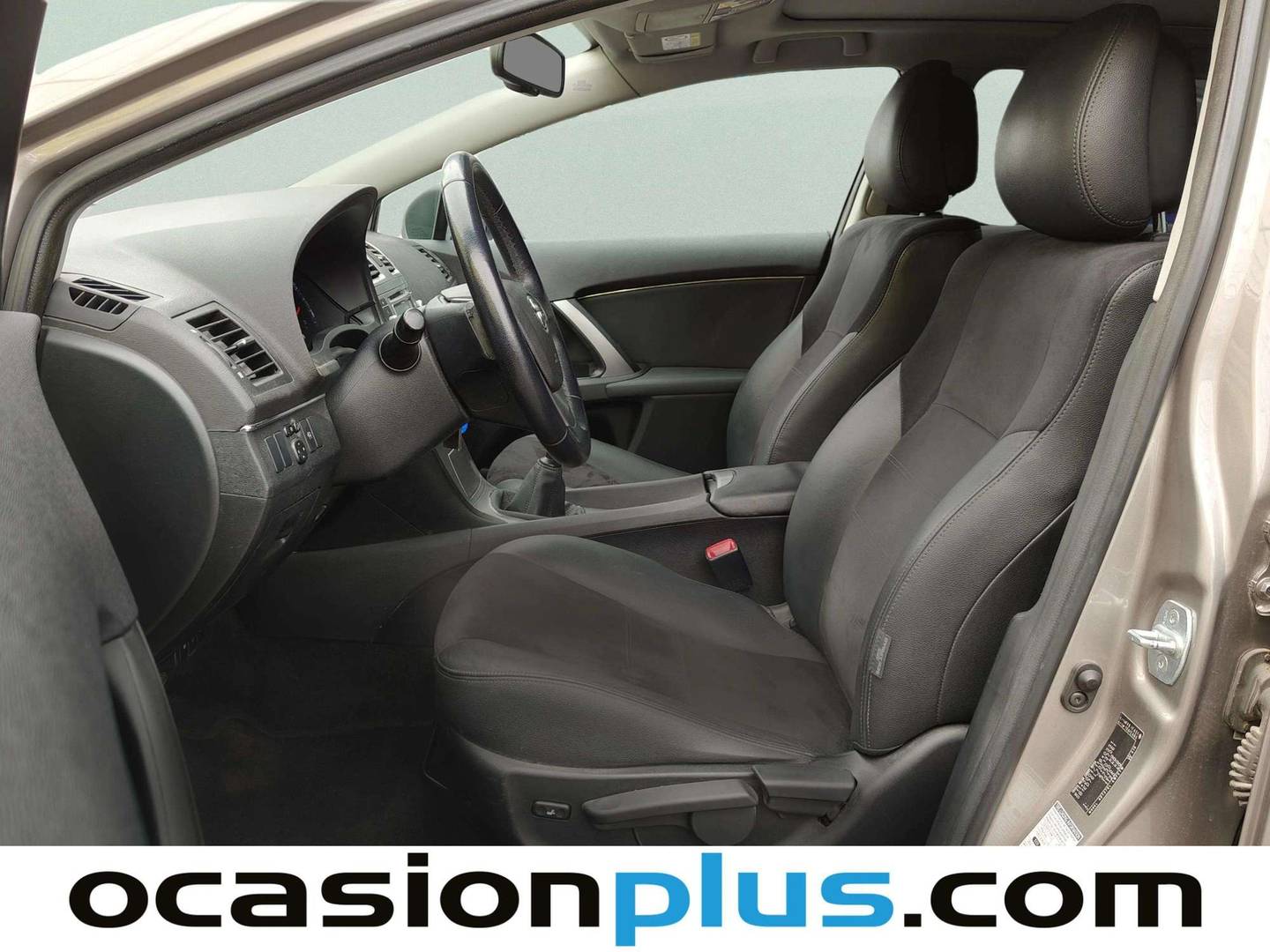 Toyota Avensis Toyota Avensis 120D Cross Sport Advance (124 CV) 124cv