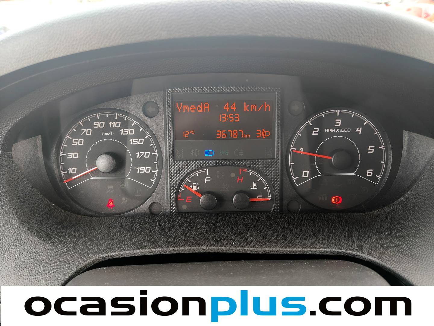 Foto Citroën Jumper Citroen Jumper Furgon BlueHDi 140 35 L3H2 (140 CV)