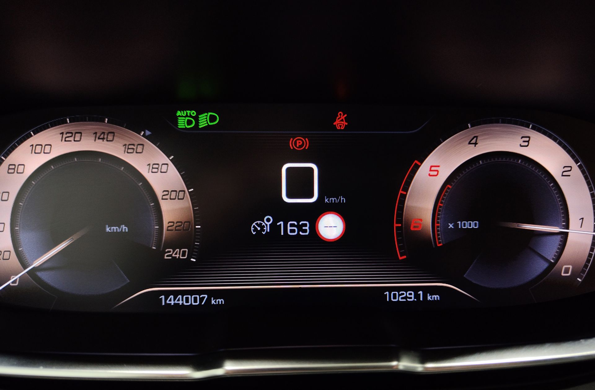 Peugeot 3008 BlueHDi 130 GT Line - foto 12