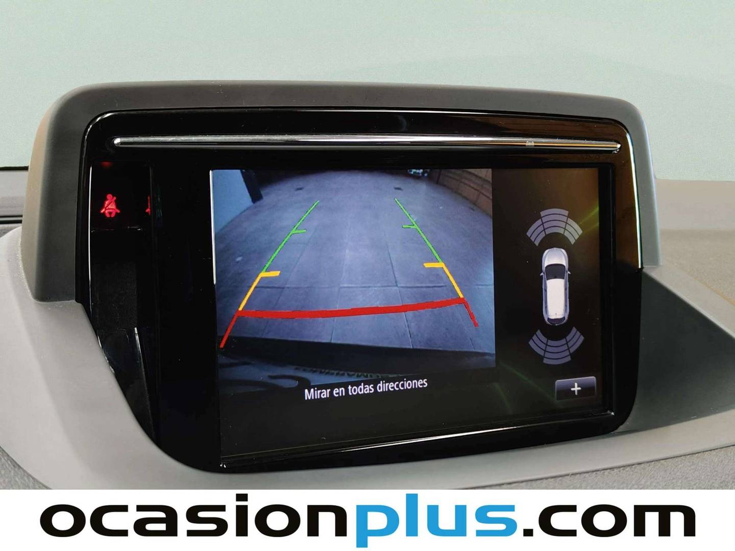 Equipamiento del Renault Mégane Renault Megane Sport Tourer Bose Energy TCe (130 CV) EDC