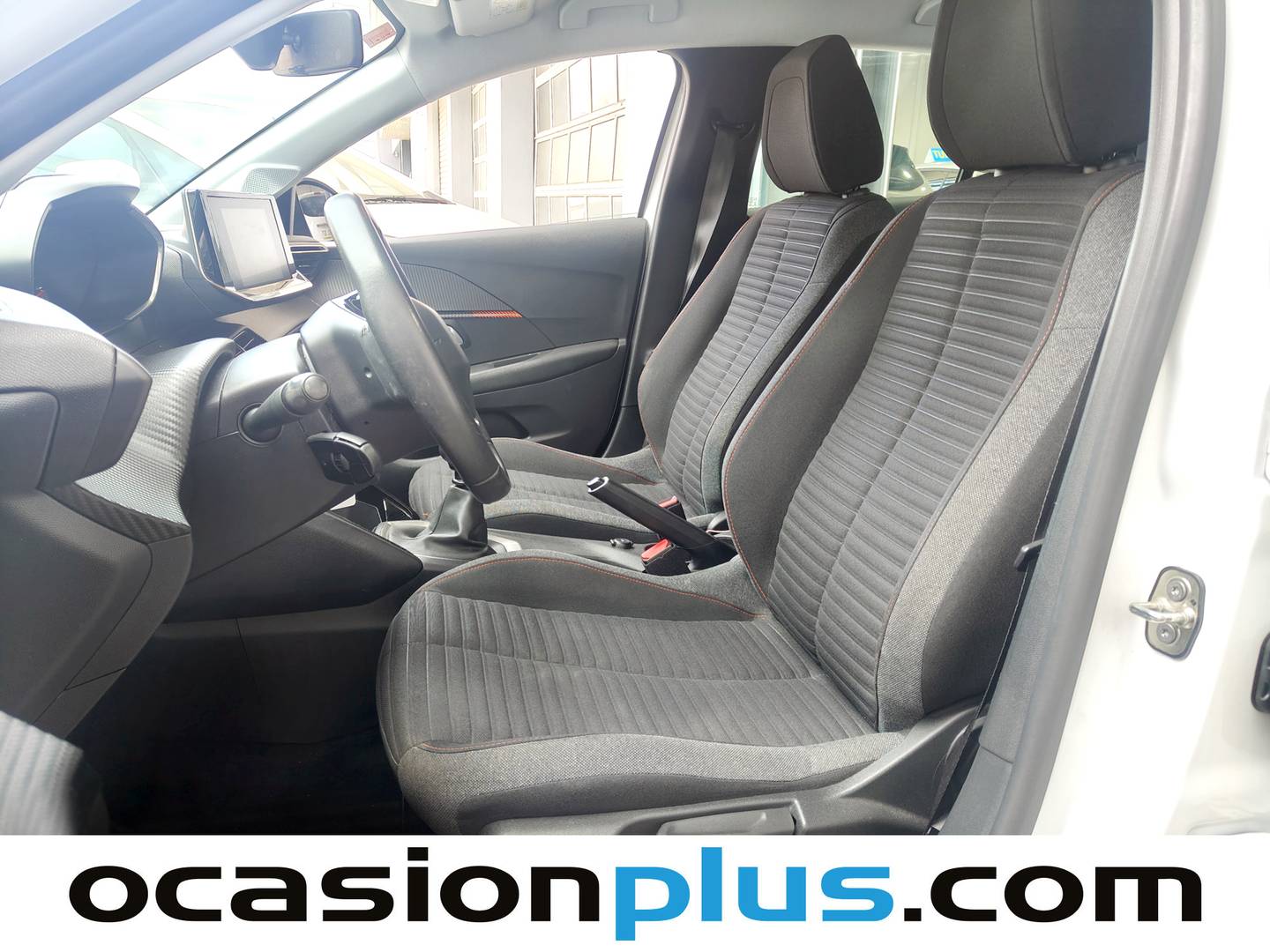 Foto asientos delanteros Peugeot 208 Peugeot 208 PureTech 100 Active Pack (100 CV)