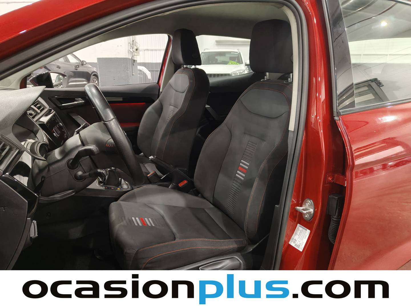 Foto asientos delanteros Seat Ibiza SEAT Ibiza 1.0 EcoTSI FR (115 CV)