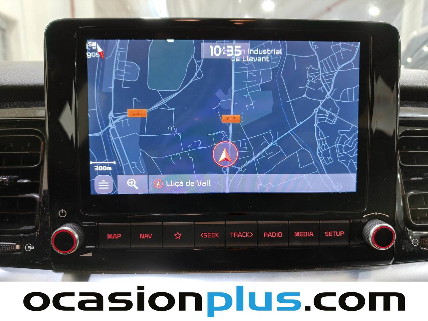 Extras y acabados del KIA Stonic KIA Stonic 1.0 T-GDi MHEV Drive iMT (100 CV)
