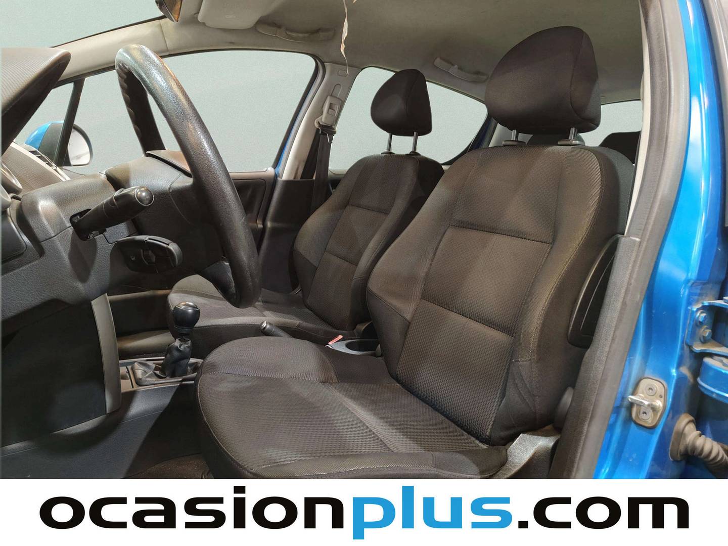 Foto asientos delanteros Peugeot 207 Peugeot 207 1.4 HDI Business Line FAP (70 CV)
