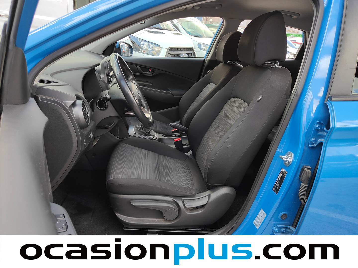 Foto asientos delanteros Hyundai Kona Hyundai Kona 1.0 TGDi Essence 4x2 (120 CV)