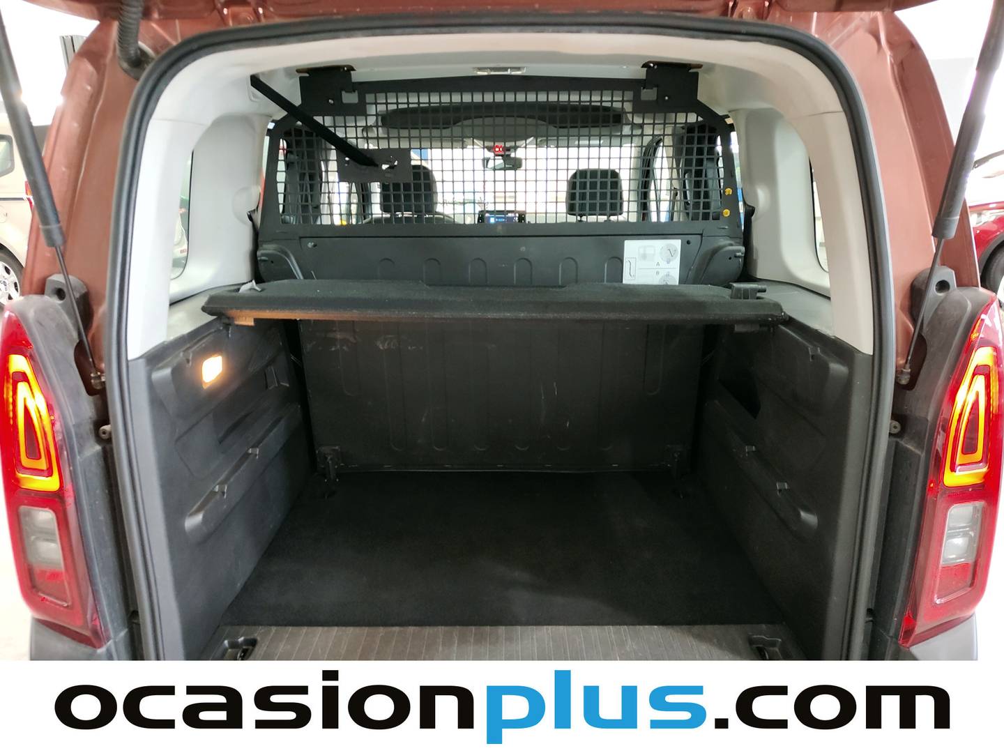 Fotos maletero Citroën Berlingo Citroën Berlingo BlueHDi 100 S&S Talla M Feel Business (102 CV)