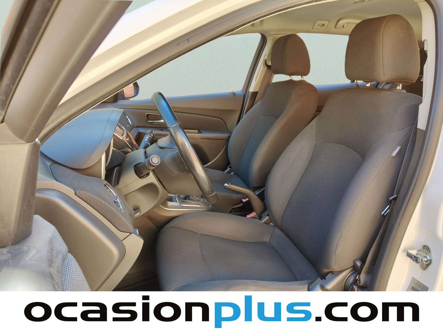 Foto asientos delanteros Chevrolet Cruze Chevrolet Cruze 2.0 VCDI LT+ Clima (163 CV)