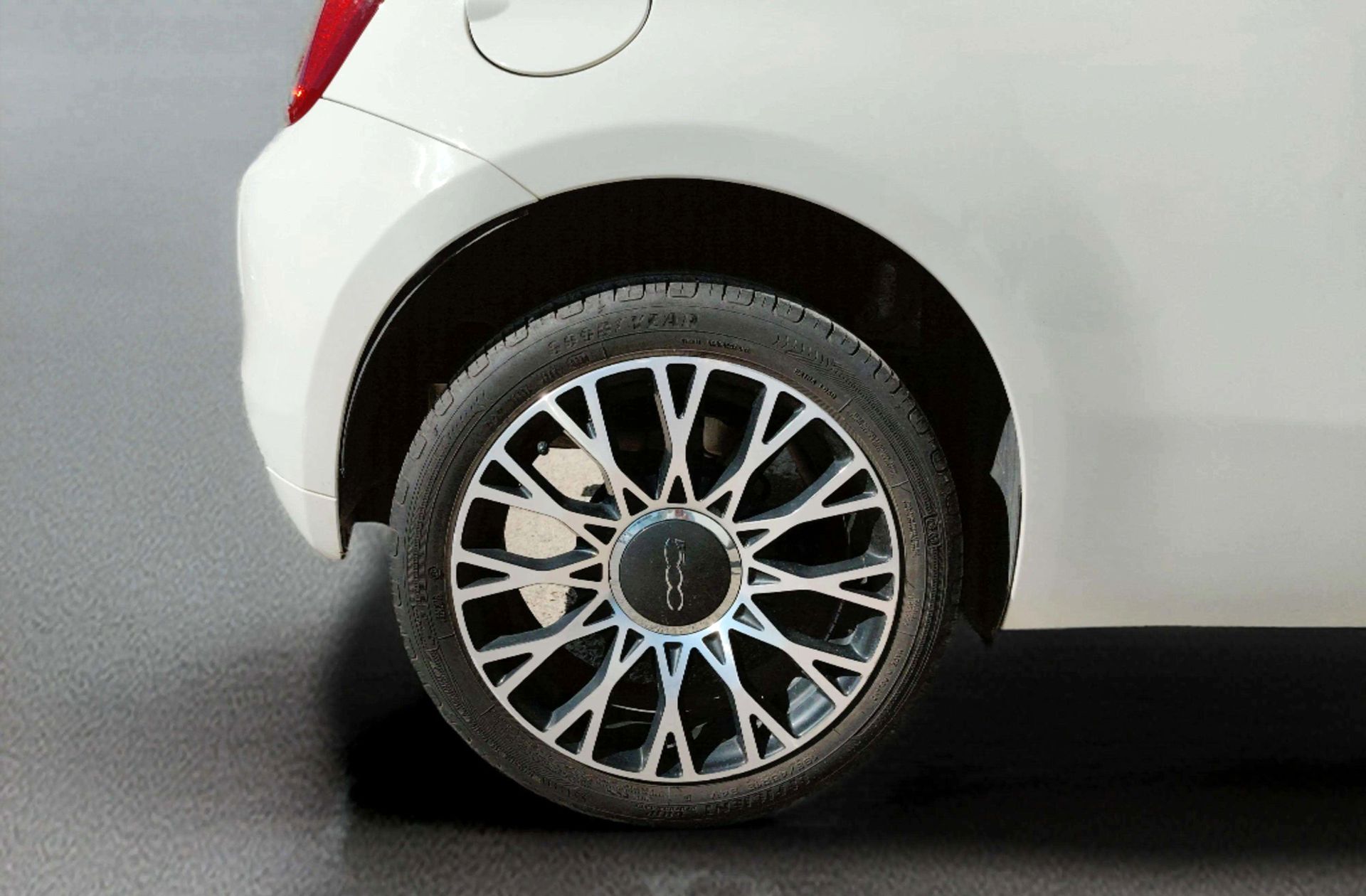 Fiat 500 1.0 Hybrid Dolcevita - foto 34