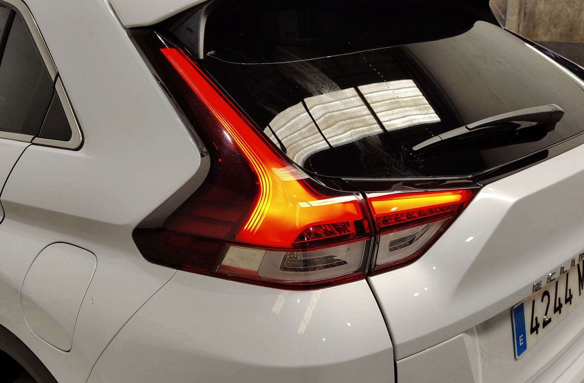 Mitsubishi Eclipse Cross 2.4 PHEV Kaiteki 4WD - foto 16