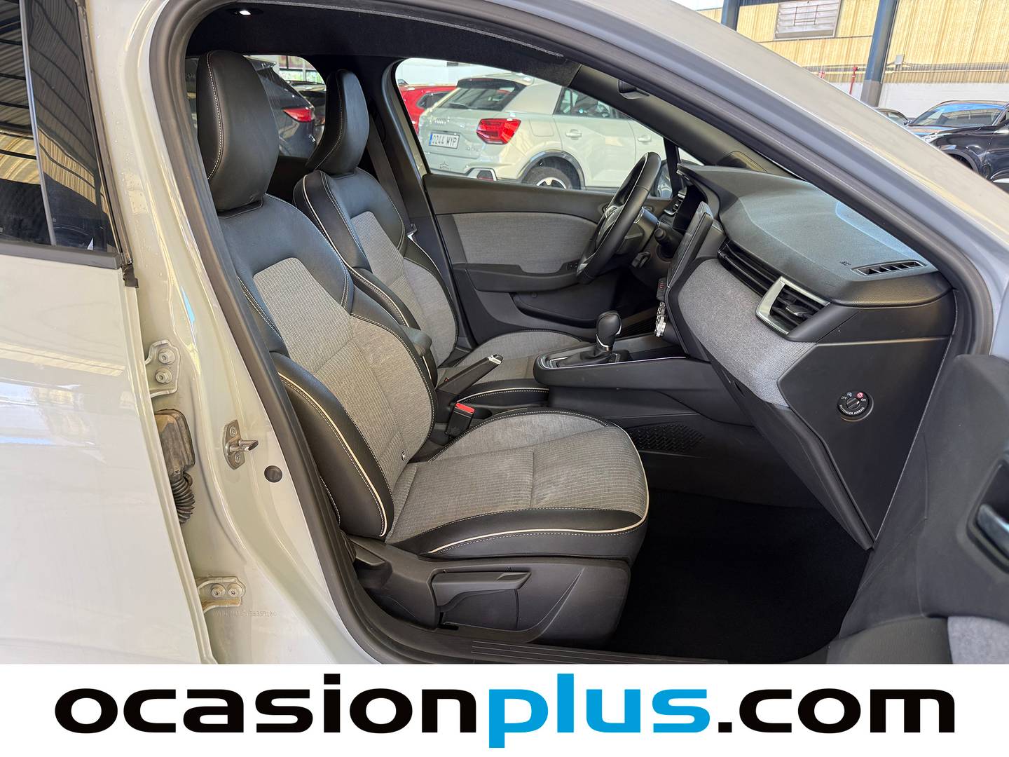 Renault Clio Renault Clio Techno E-Tech full Híbrido (143 CV) km 0