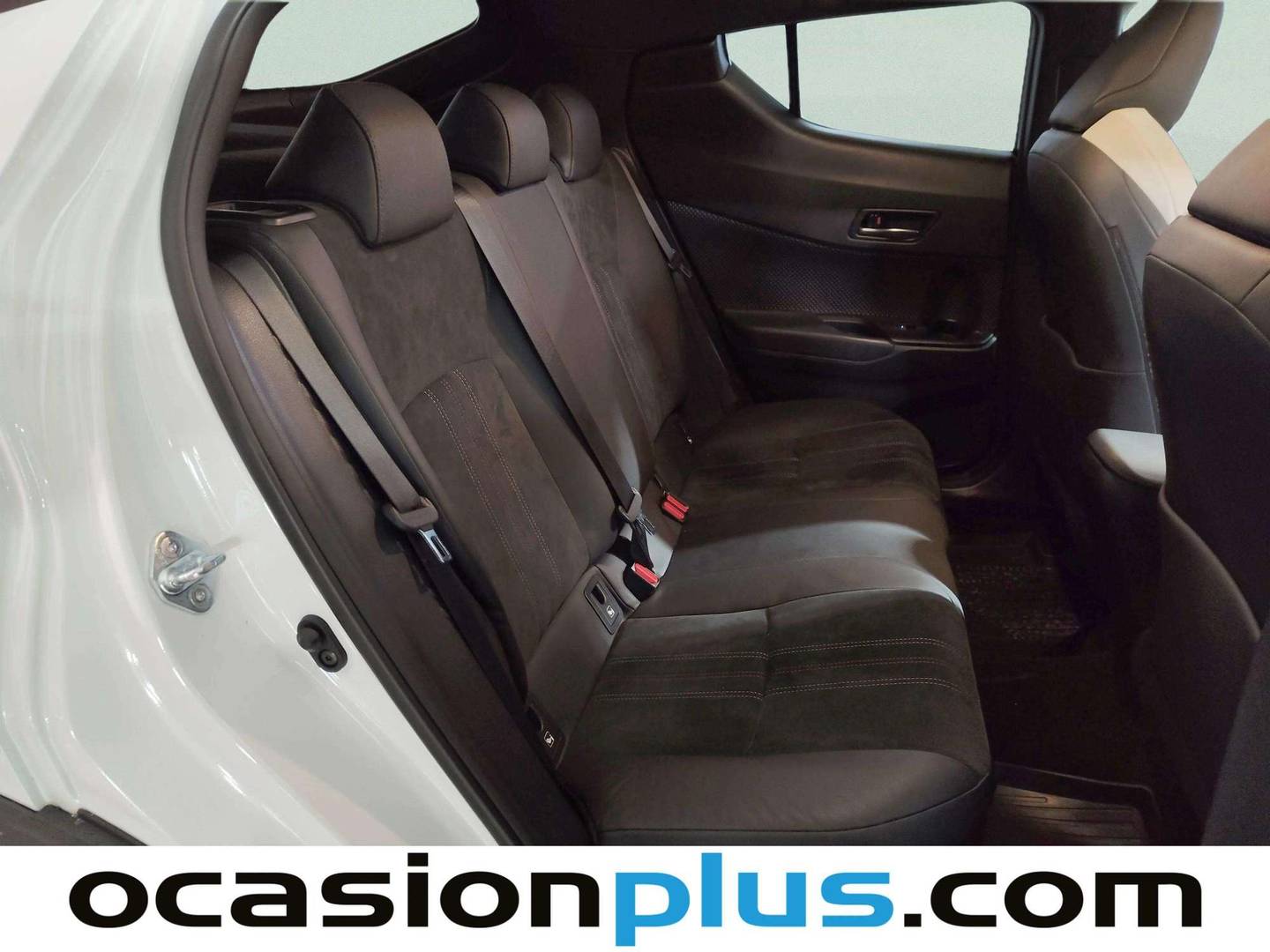 Foto Toyota C-HR Toyota C-HR 180H GR Sport (184 CV)